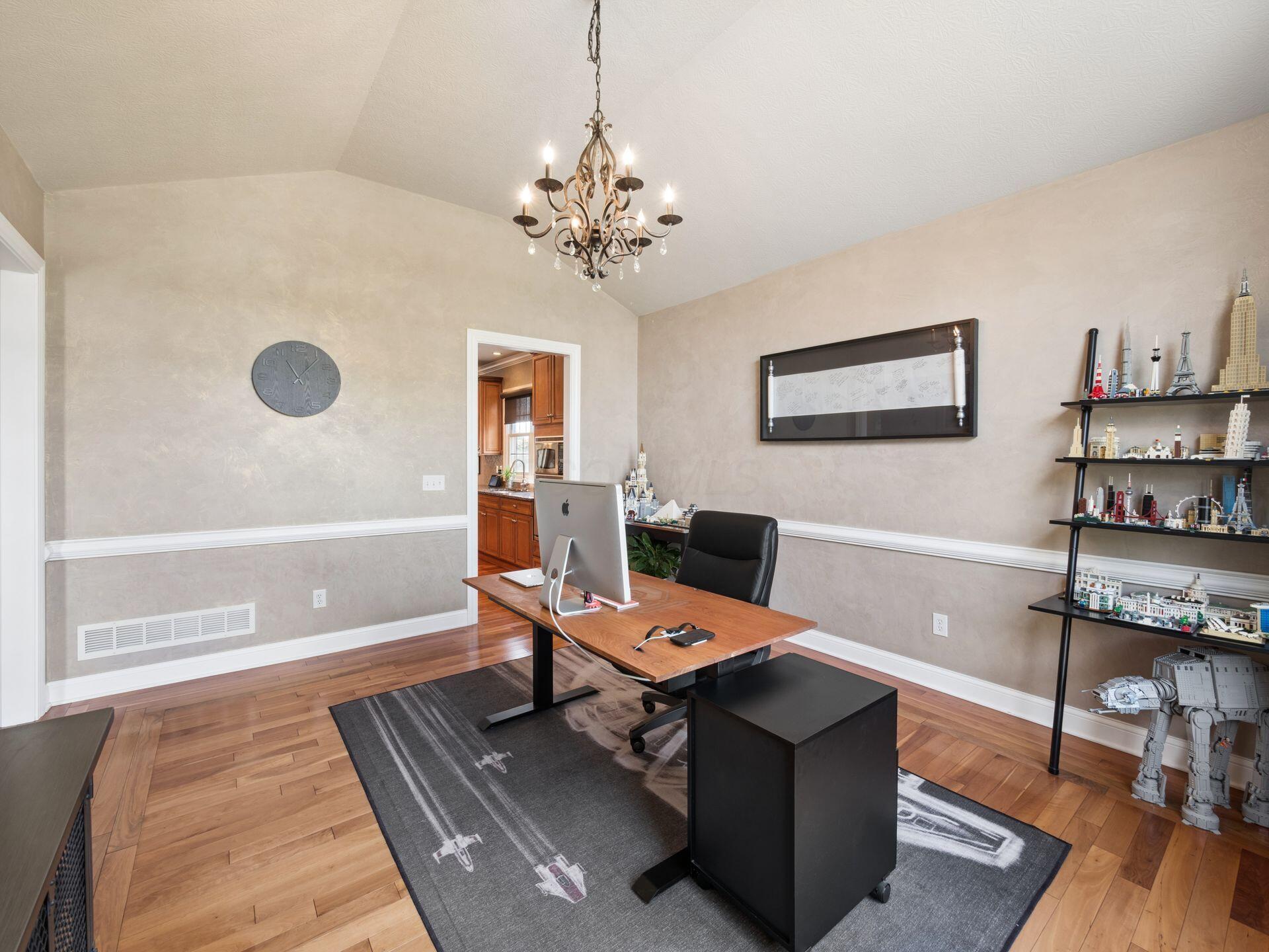 271 Tara Glen Drive Property Photo 19