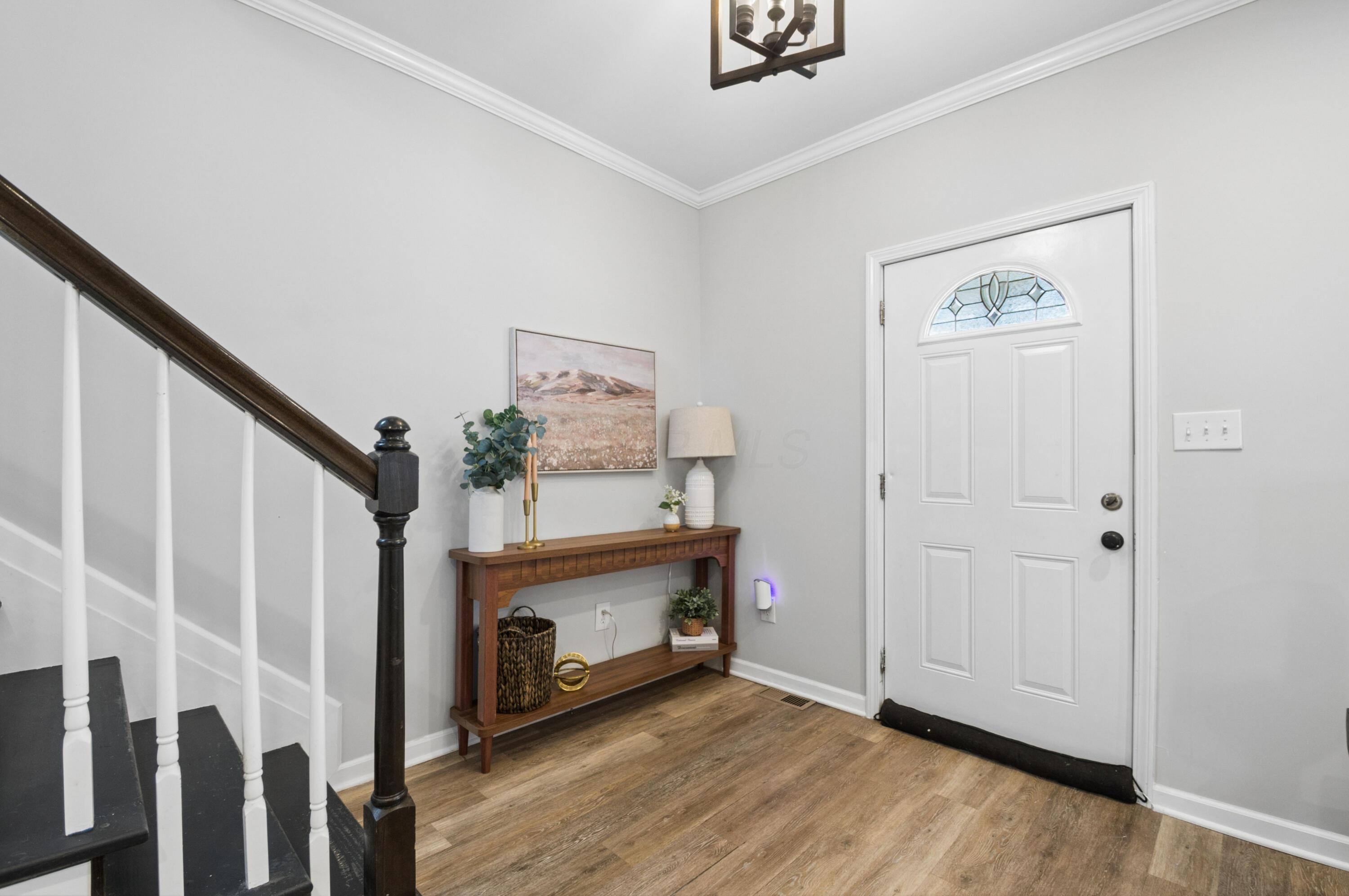572 Frebis Avenue Property Photo 6