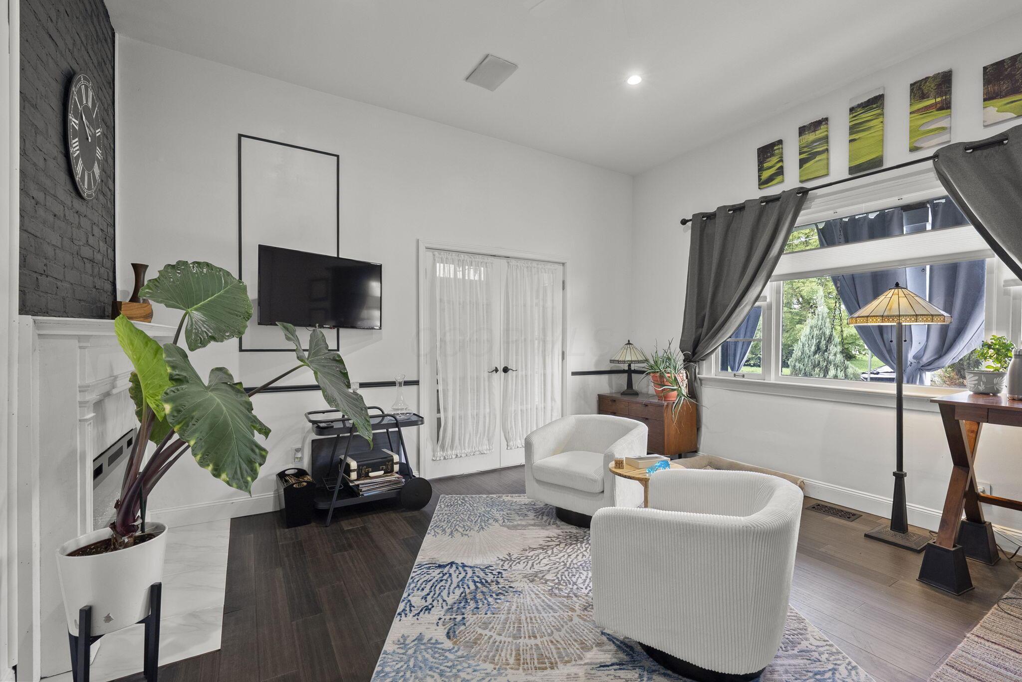 348 Wilson Avenue Property Photo 12