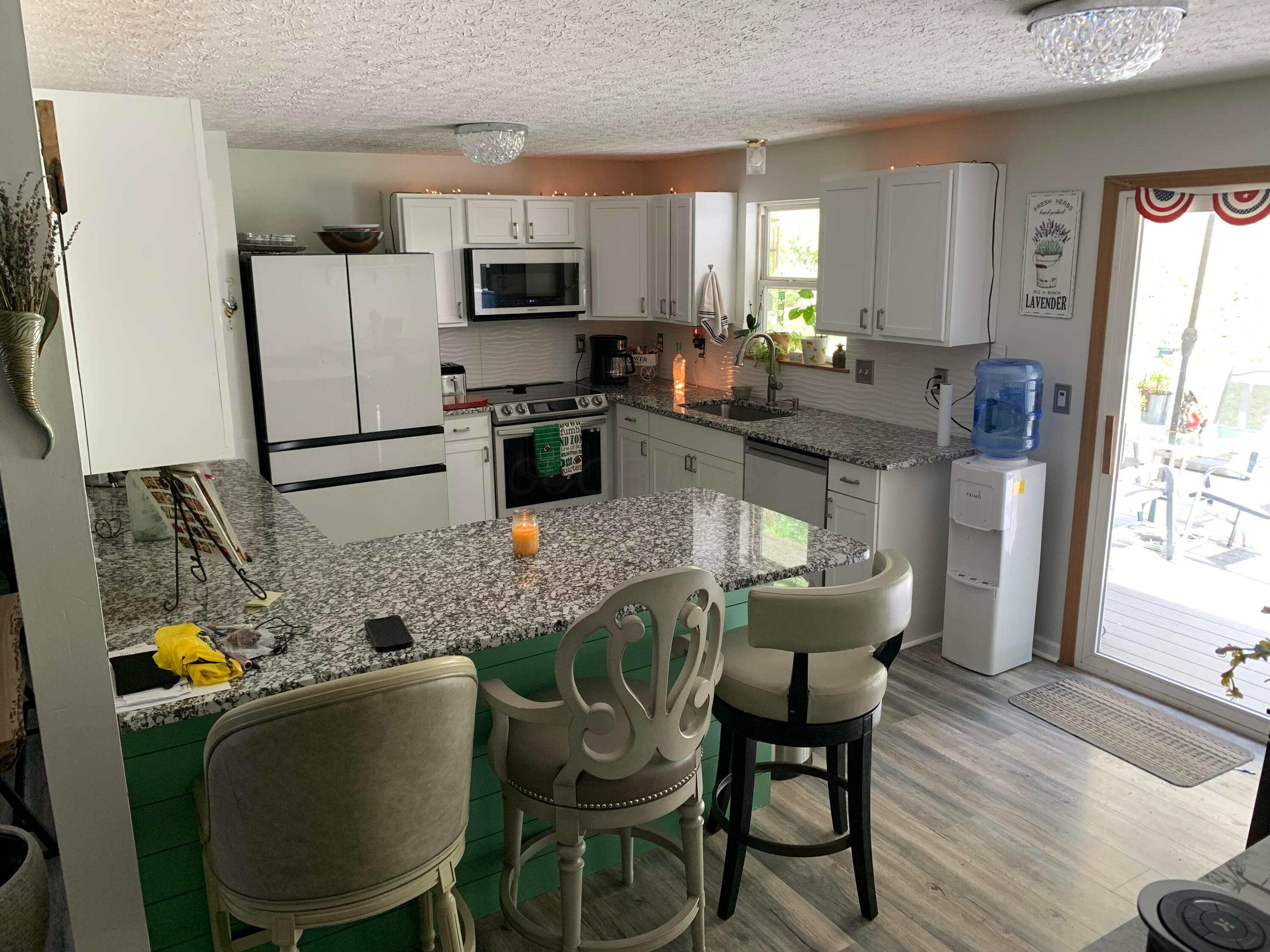11100 Frasure Helber Road Property Photo 8