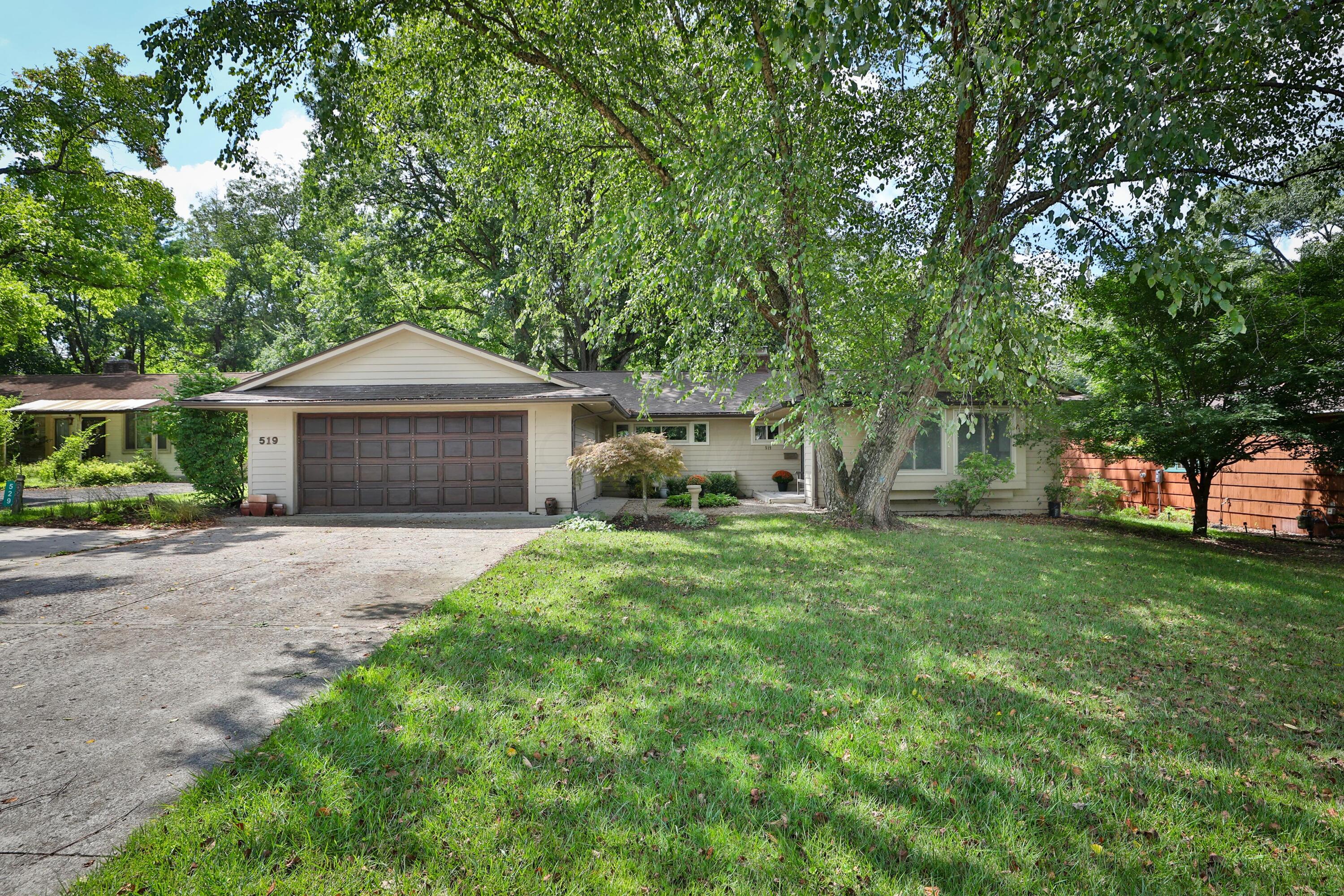 519 E Cooke Road Property Photo 1
