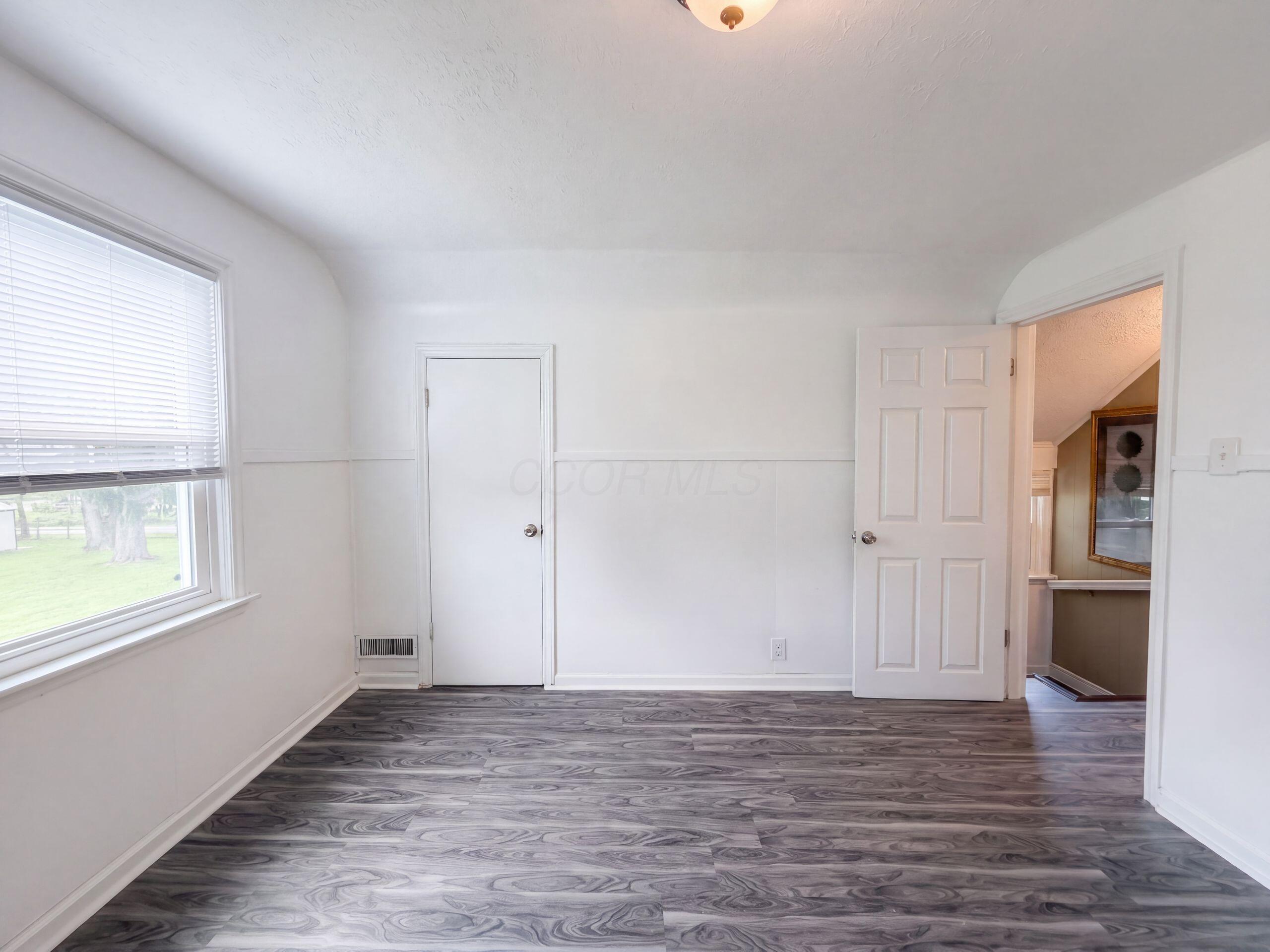 601 Rhoads Avenue Property Photo 8
