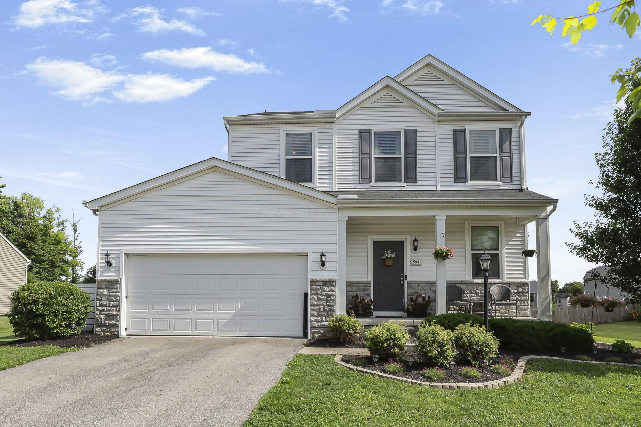 864 Corylus Drive Sw Property Photo 1