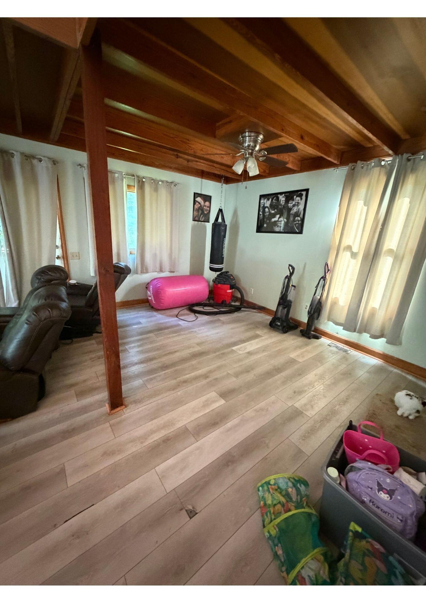 12859 Monarch Lane Property Photo 11