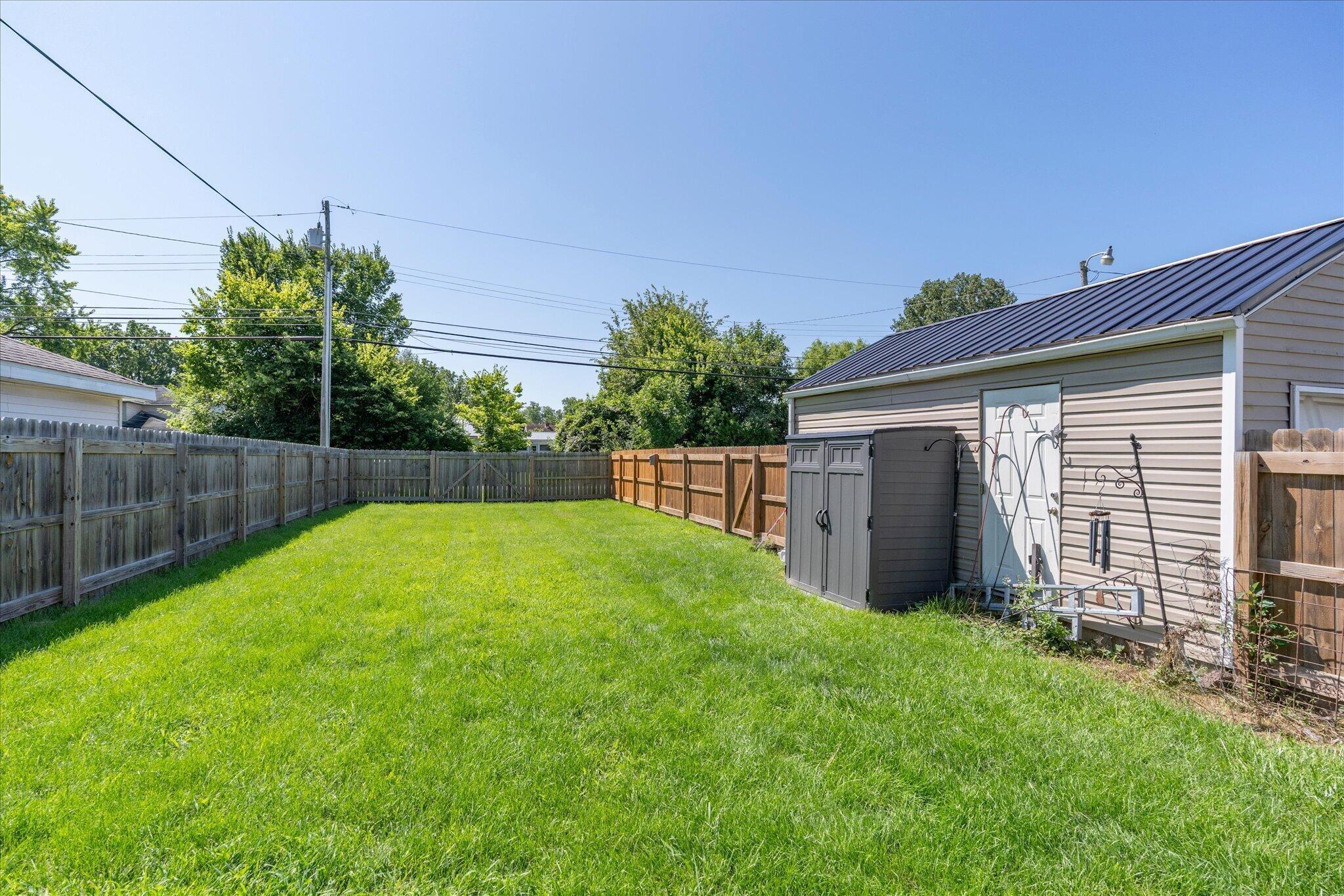 913 Washington Avenue Property Photo 23
