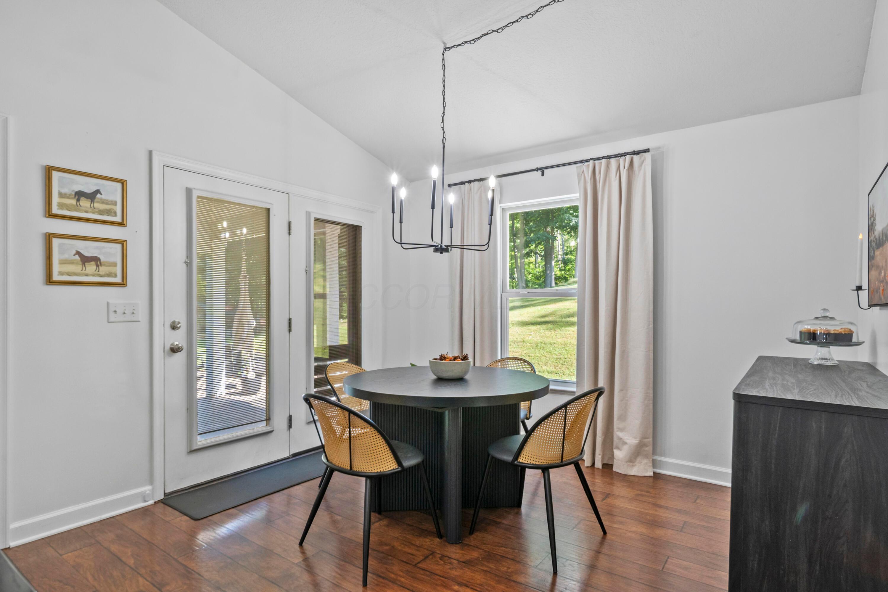 67 England Hollow Property Photo 4