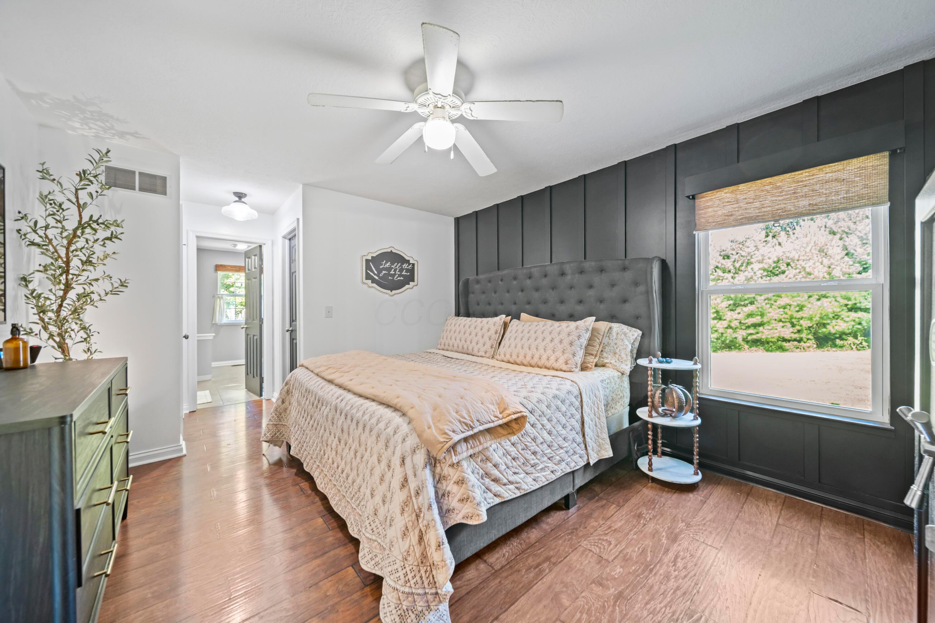 67 England Hollow Property Photo 5