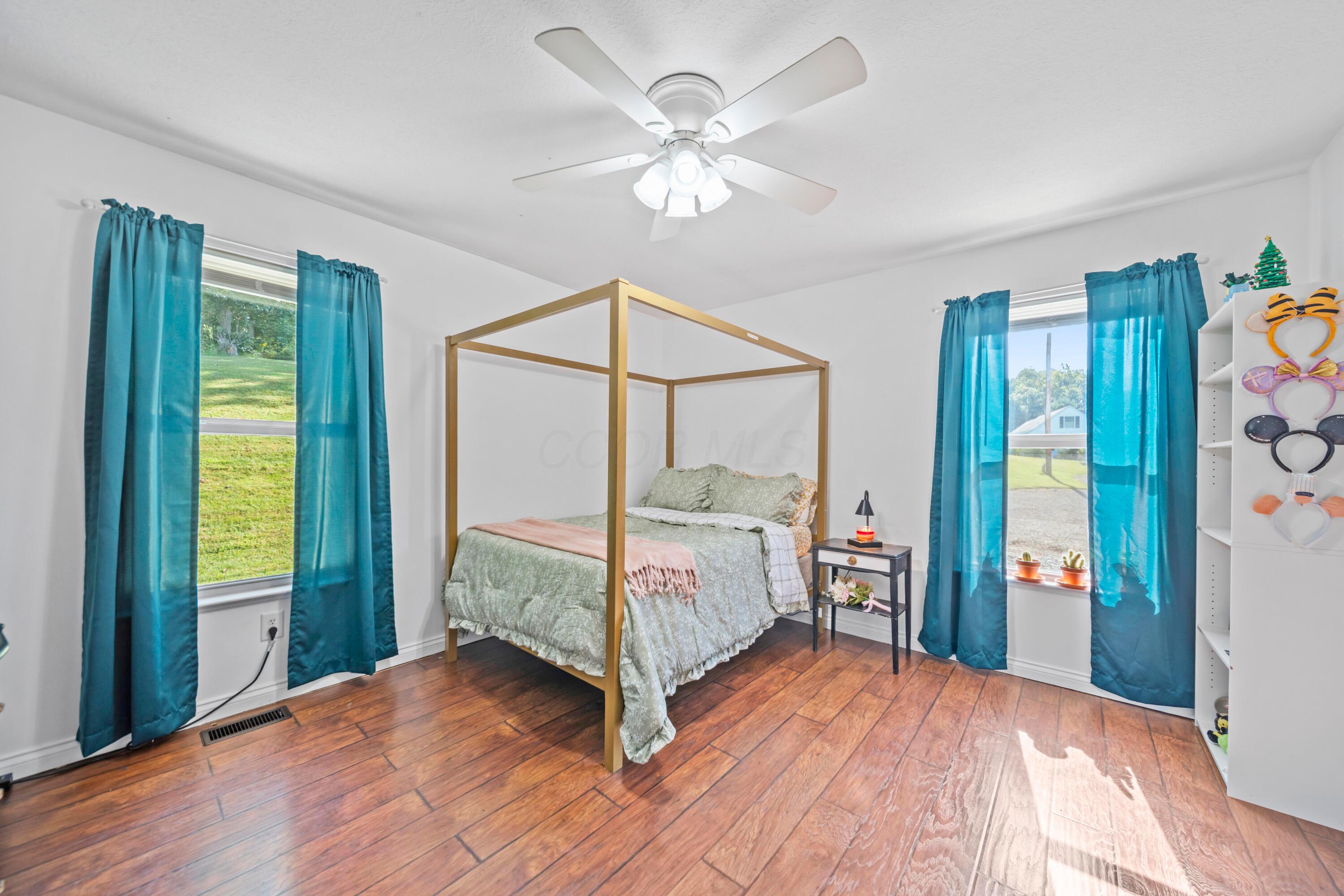 67 England Hollow Property Photo 7