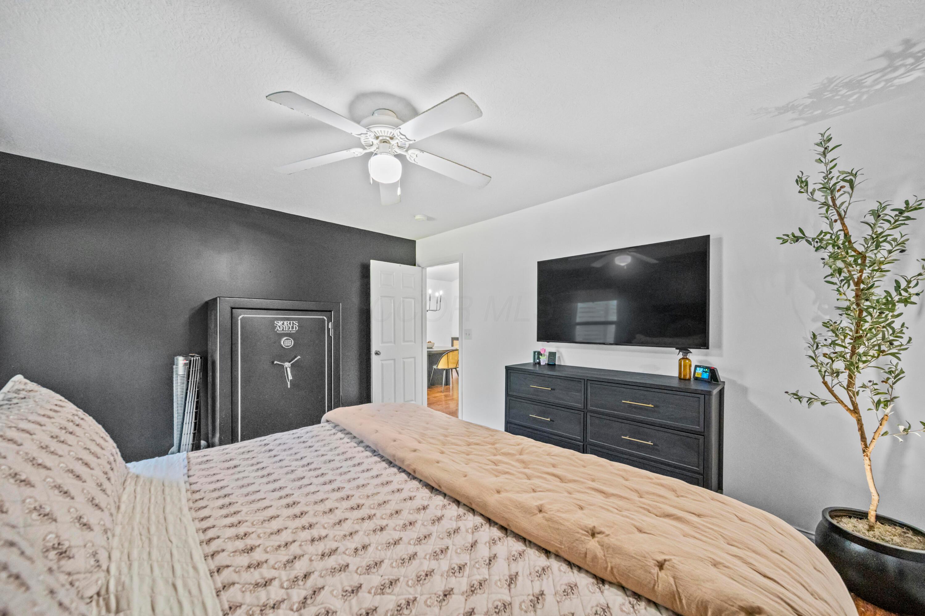 67 England Hollow Property Photo 23