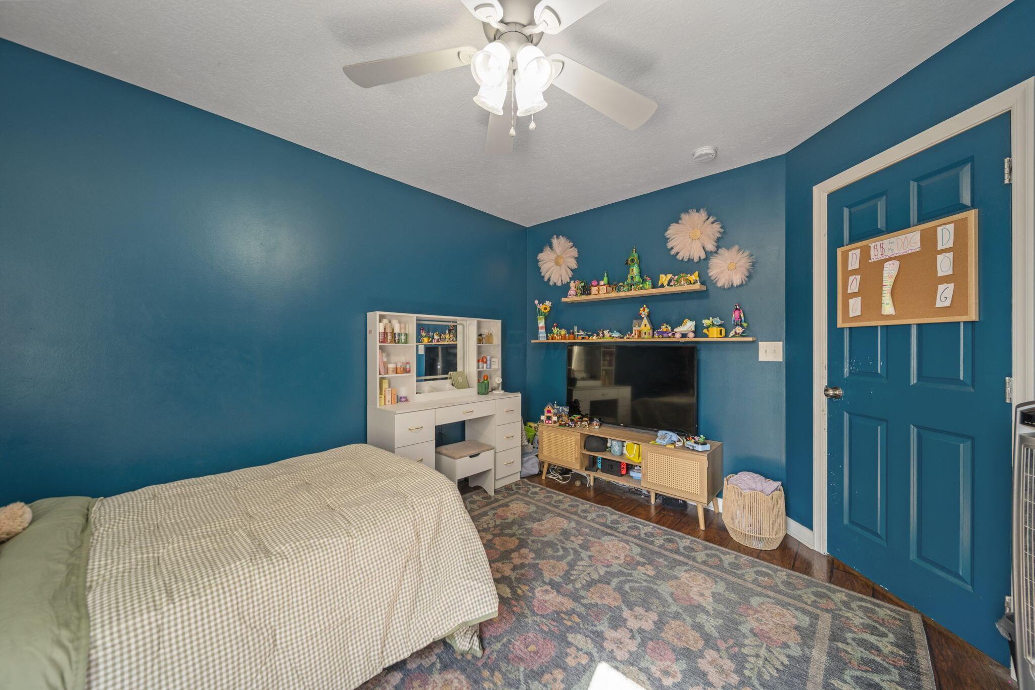 67 England Hollow Property Photo 30