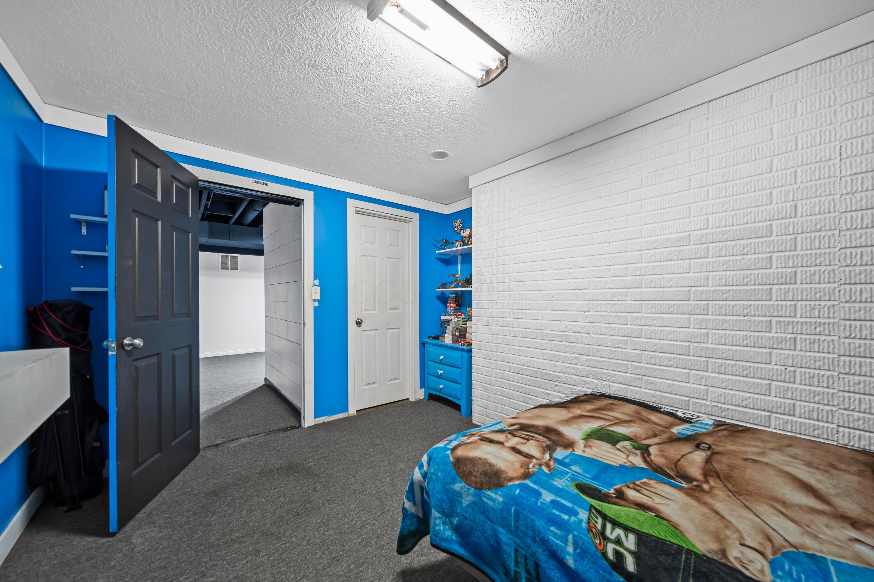67 England Hollow Property Photo 36