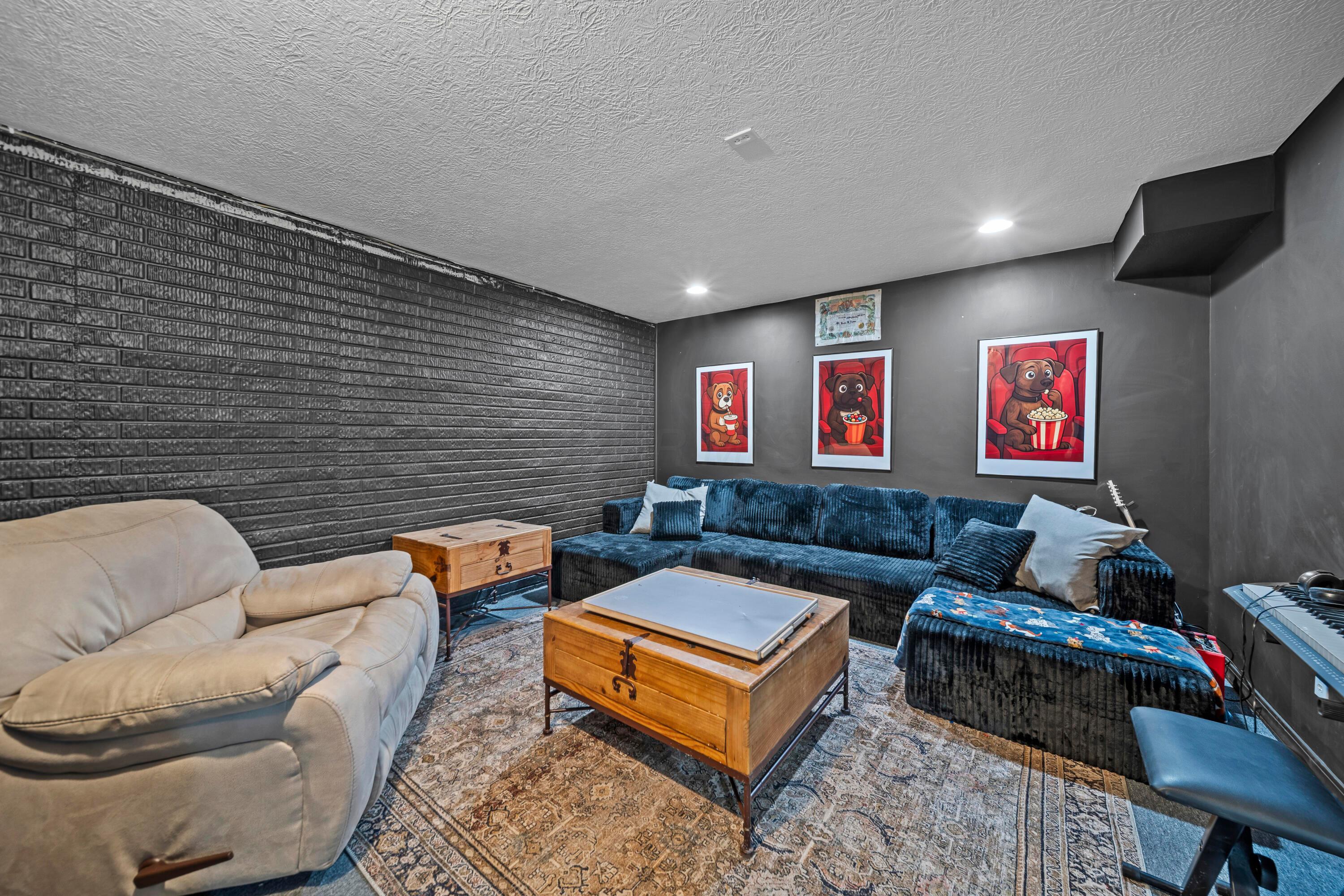67 England Hollow Property Photo 38