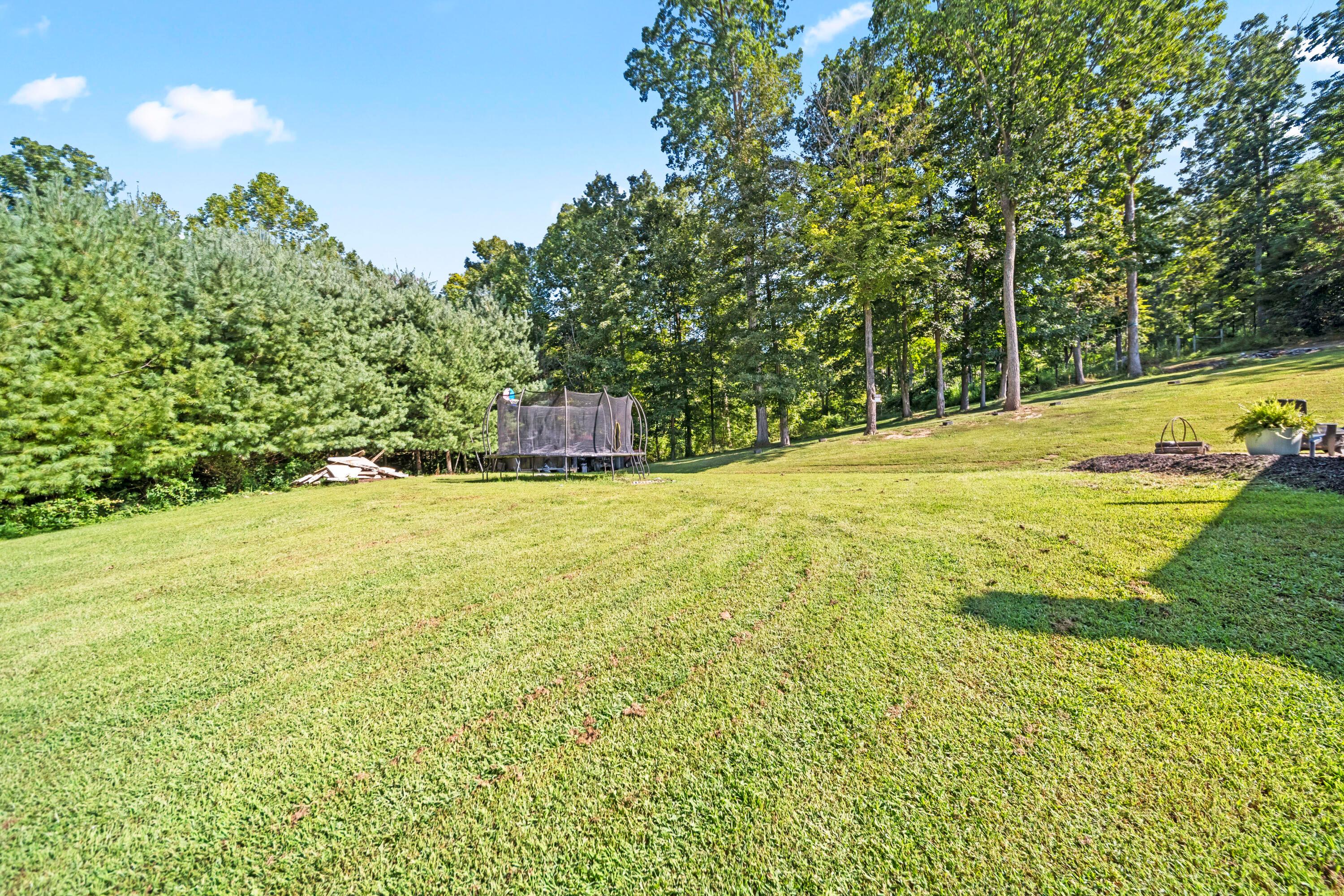 67 England Hollow Property Photo 48