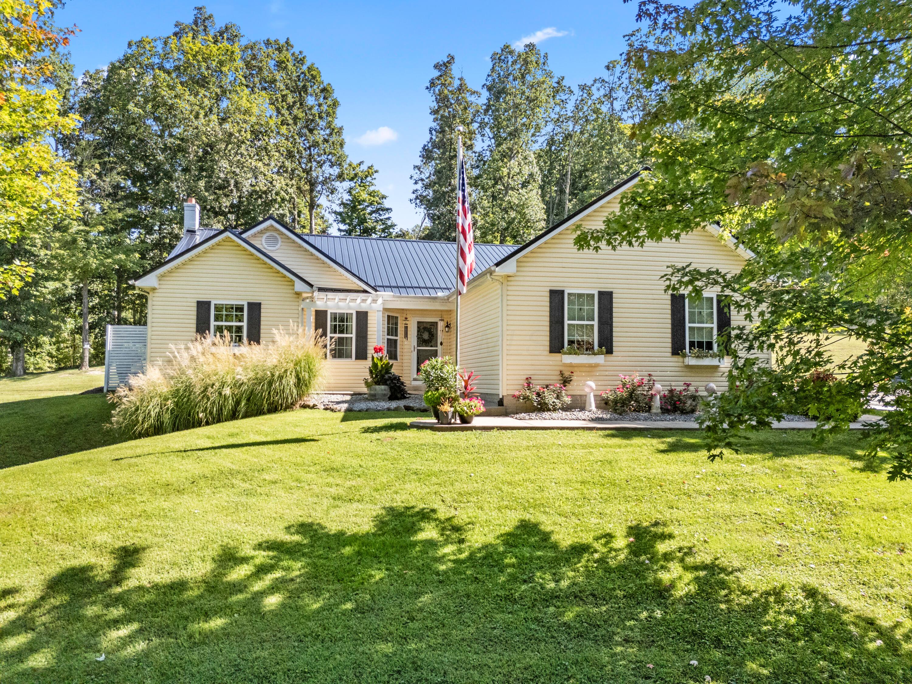 67 England Hollow Property Photo 62