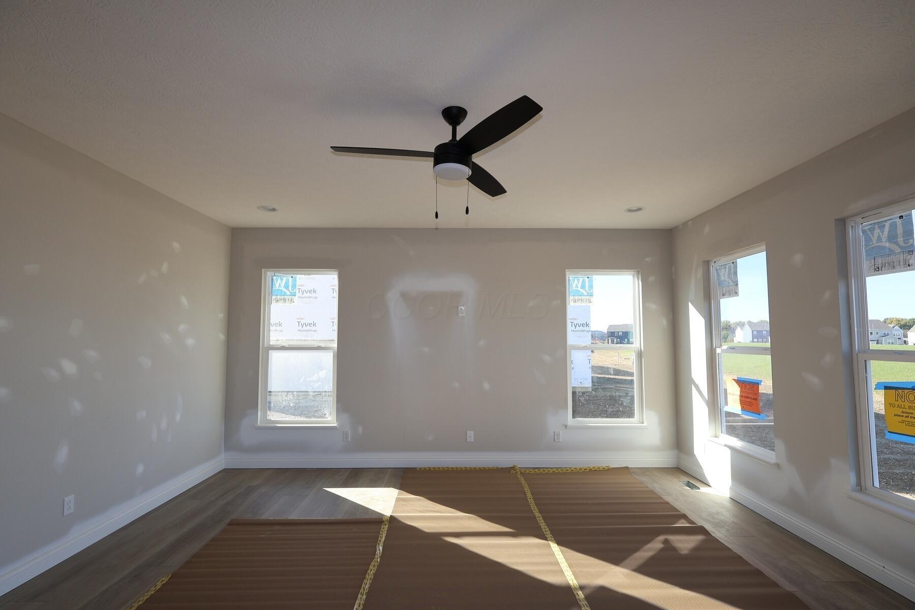 1570 Pieper Lane Property Photo 4