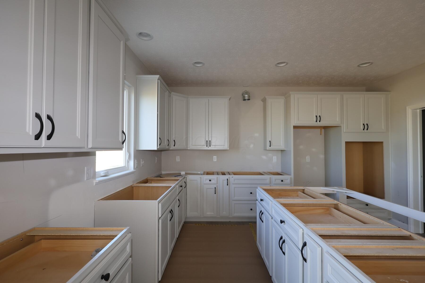 1570 Pieper Lane Property Photo 7
