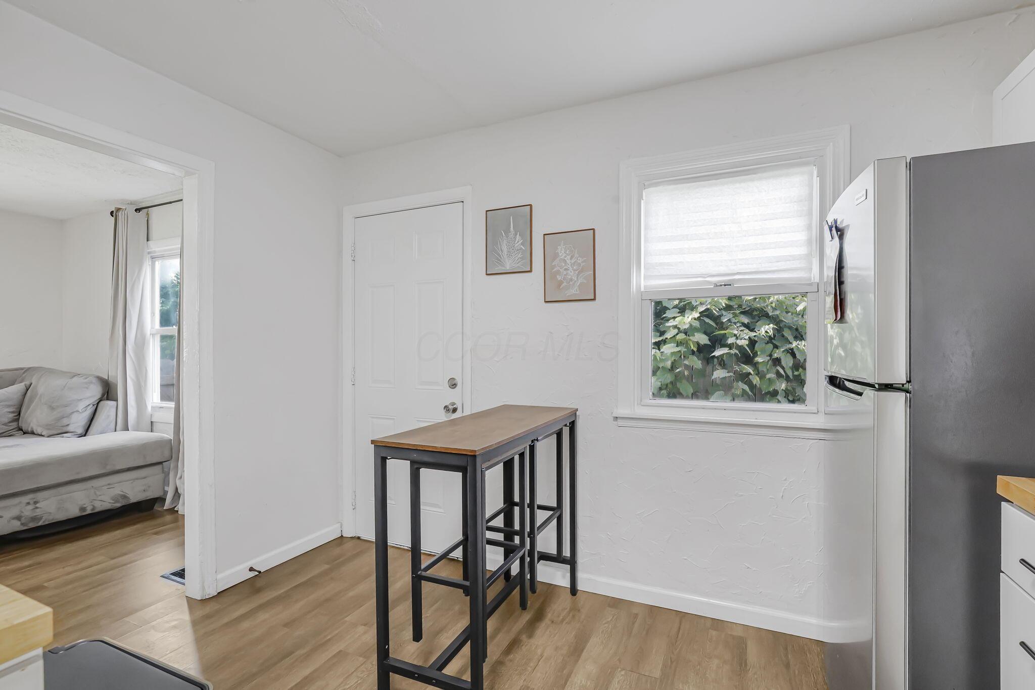 2190 Grasmere Avenue Property Photo 10