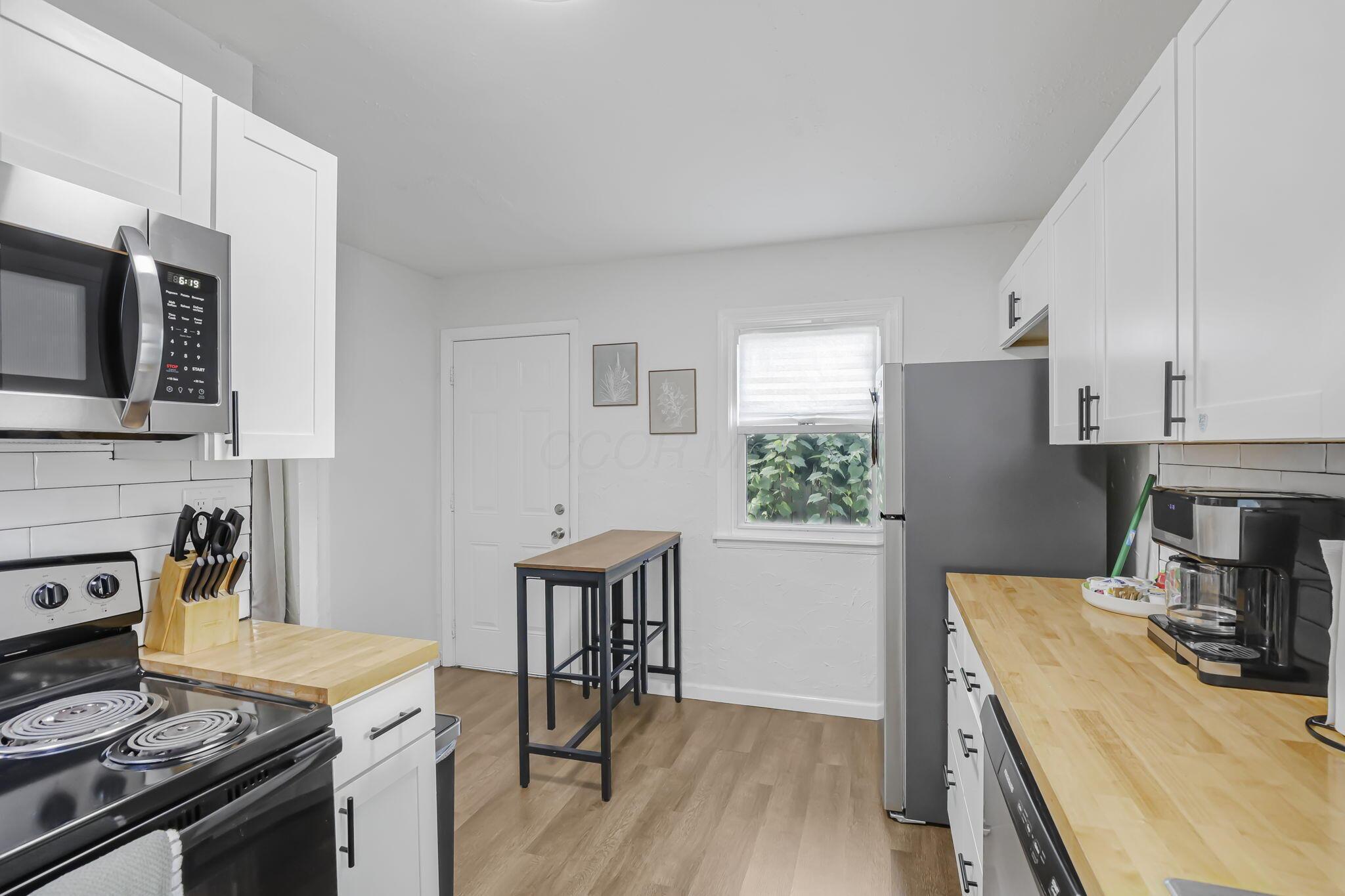 2190 Grasmere Avenue Property Photo 13