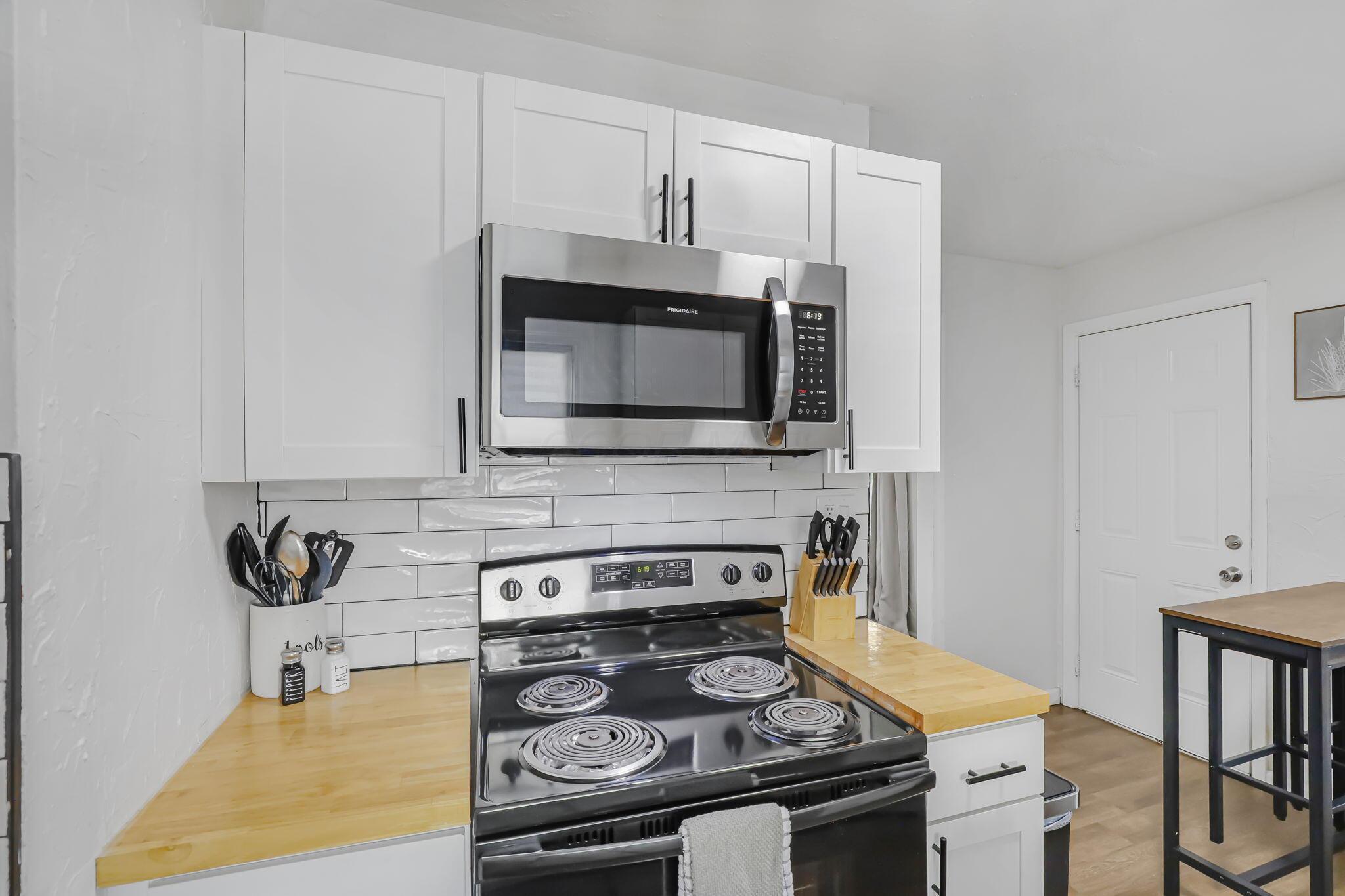 2190 Grasmere Avenue Property Photo 14
