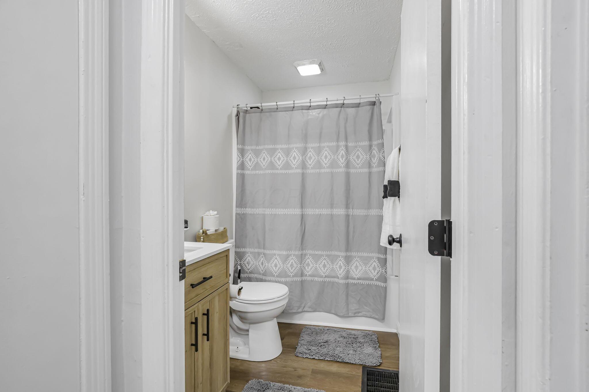 2190 Grasmere Avenue Property Photo 20