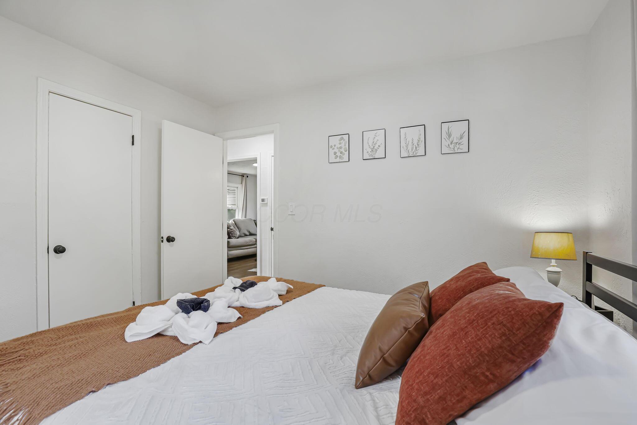 2190 Grasmere Avenue Property Photo 24