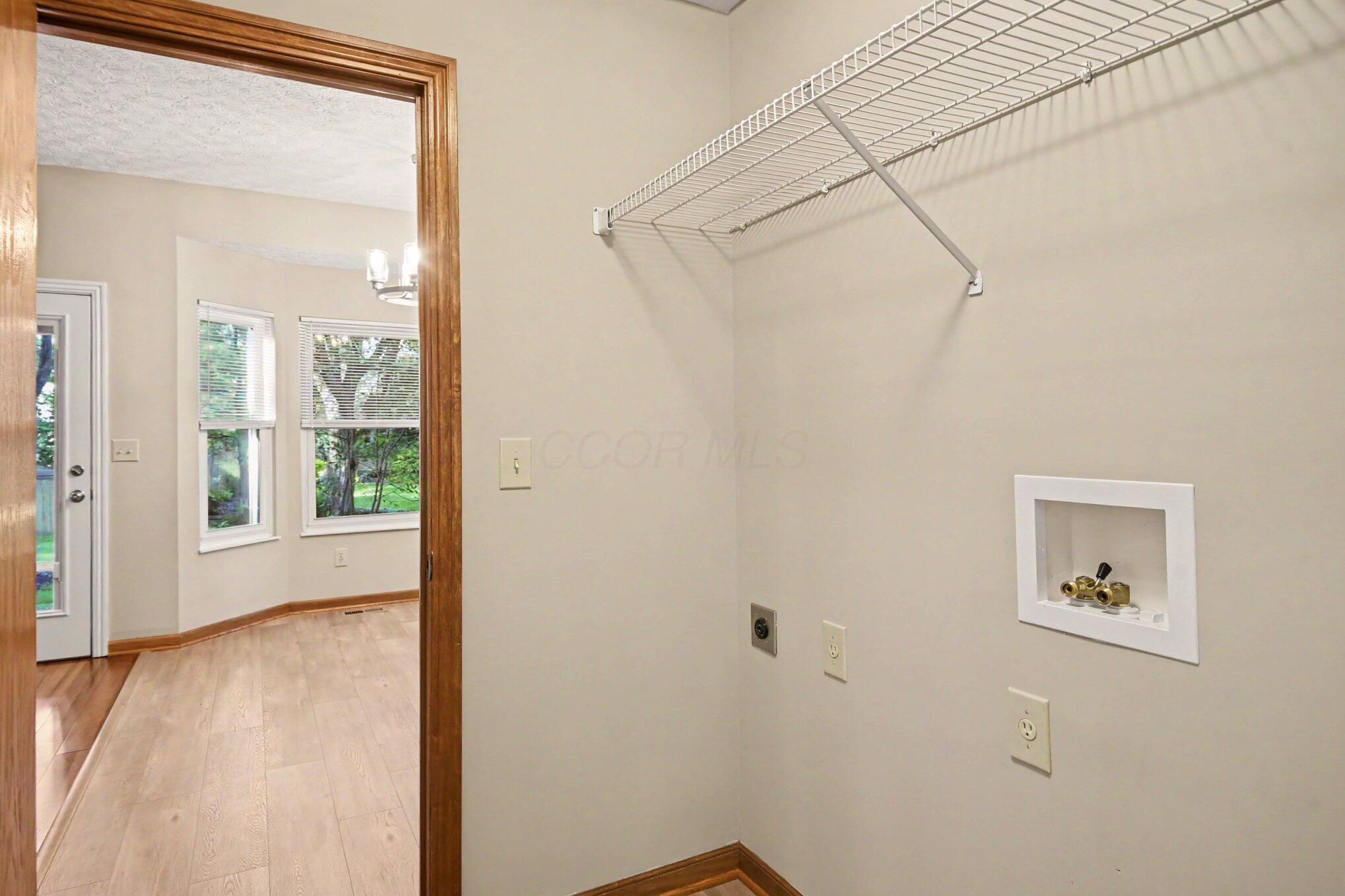 744 Summertree Lane Property Photo 17