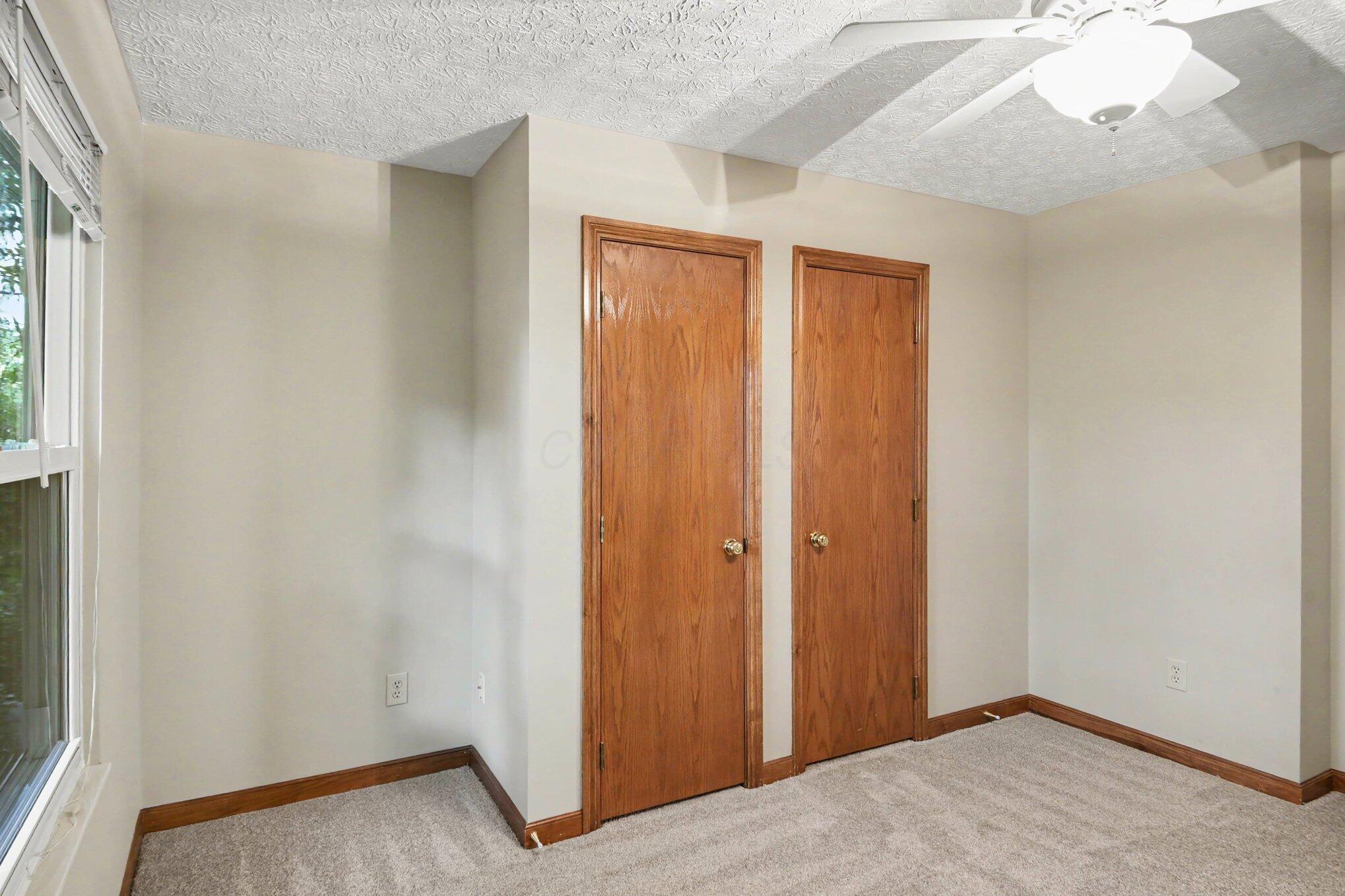 744 Summertree Lane Property Photo 24