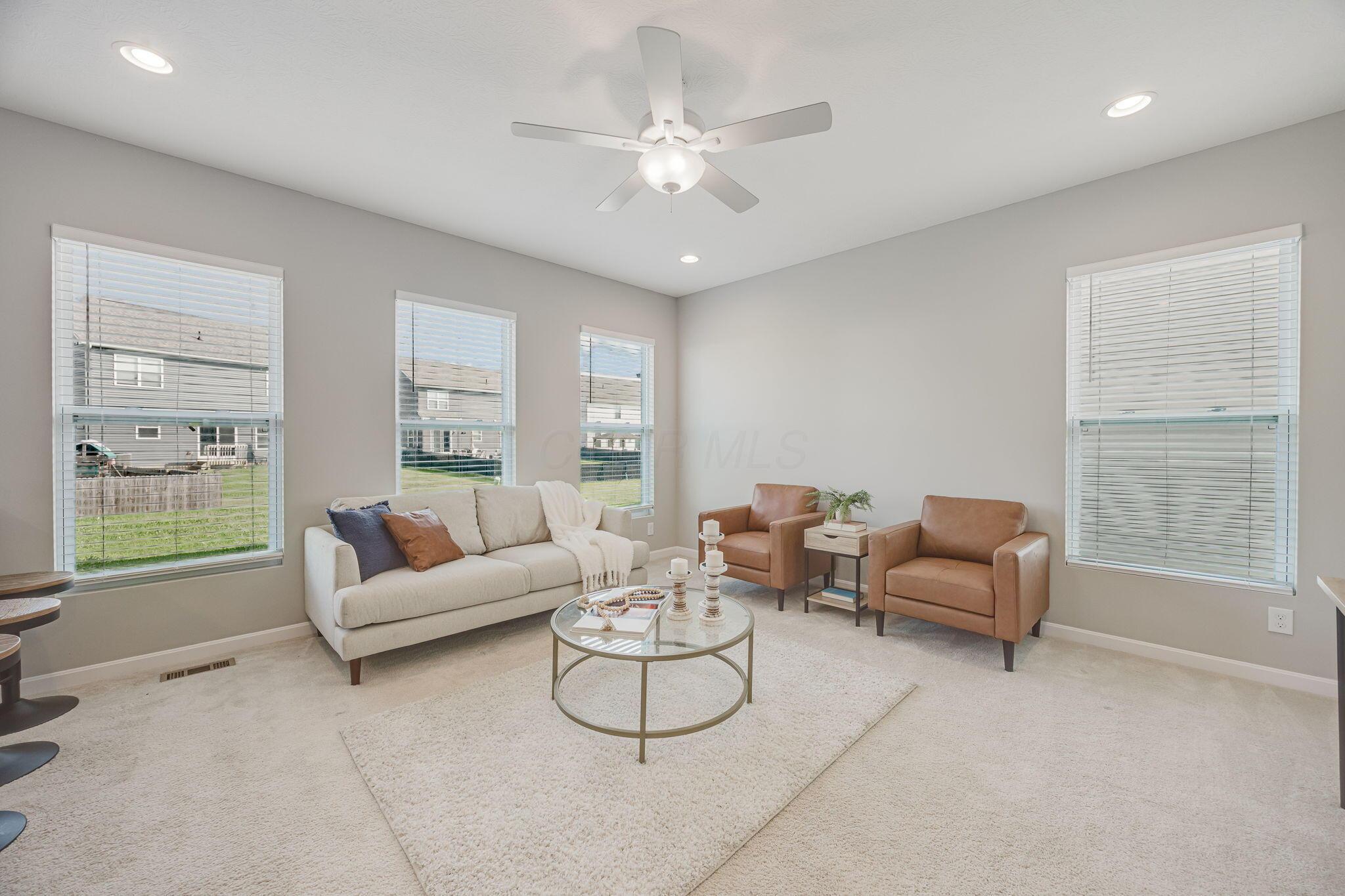 426 Oakland Hills Loop Property Photo 12