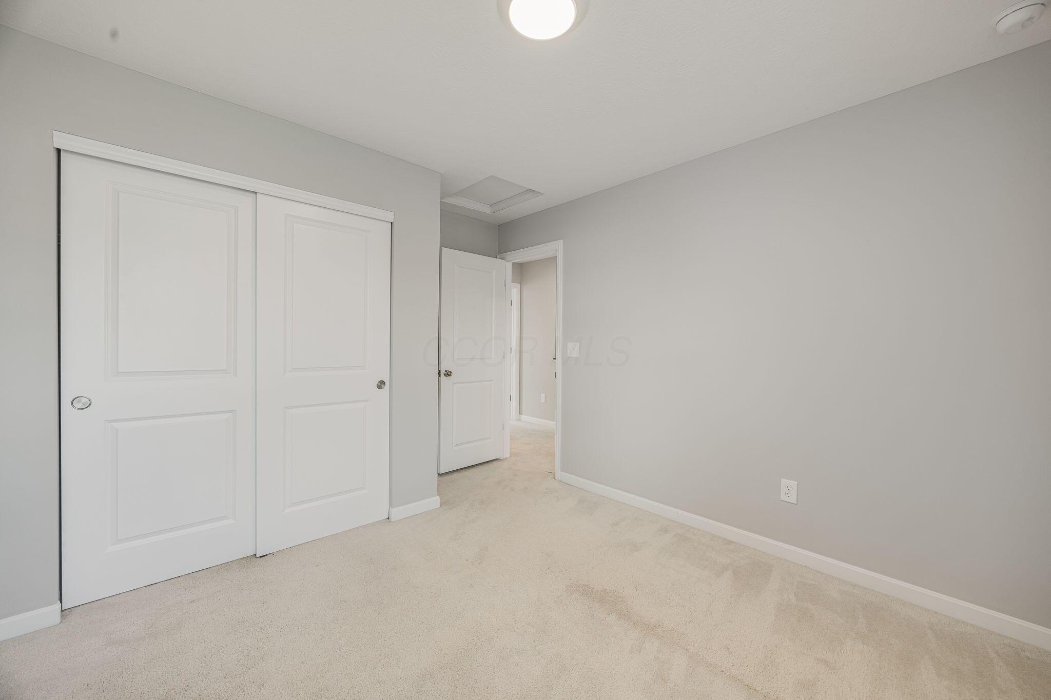 426 Oakland Hills Loop Property Photo 34