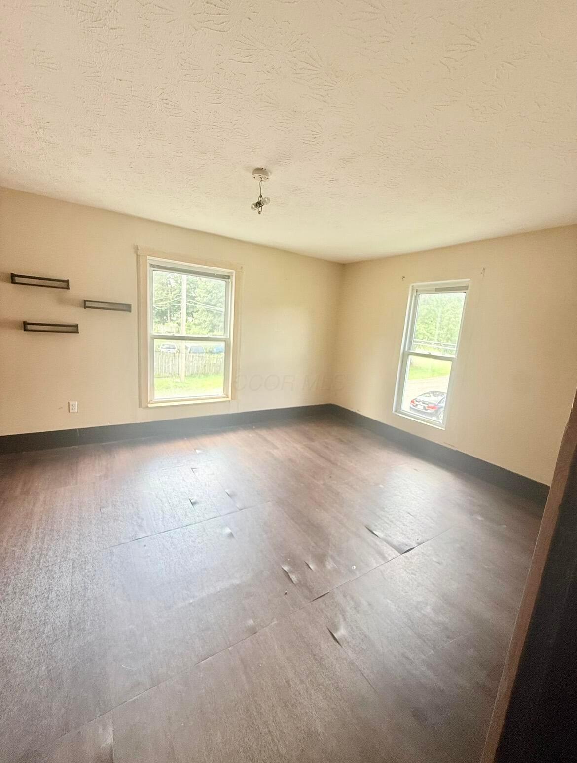 304 W High Avenue Property Photo 4