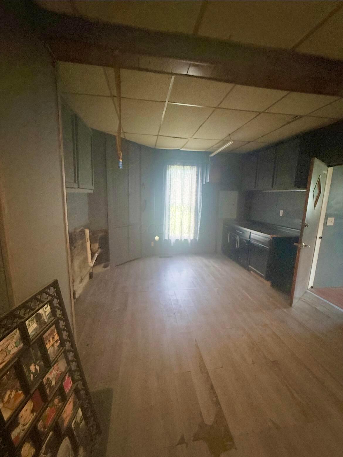 304 W High Avenue Property Photo 9