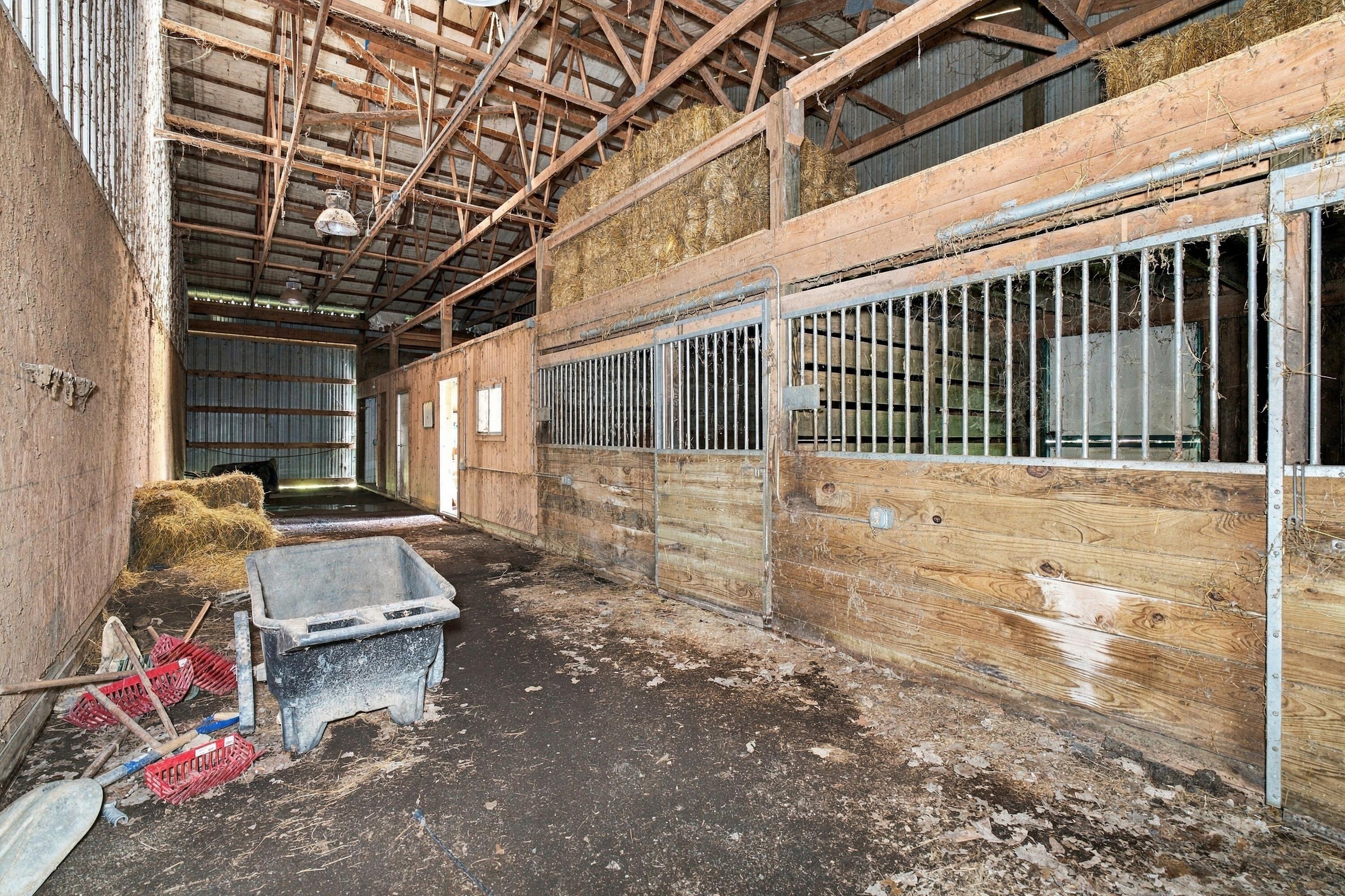 8216 Kennedy Road Property Photo 21