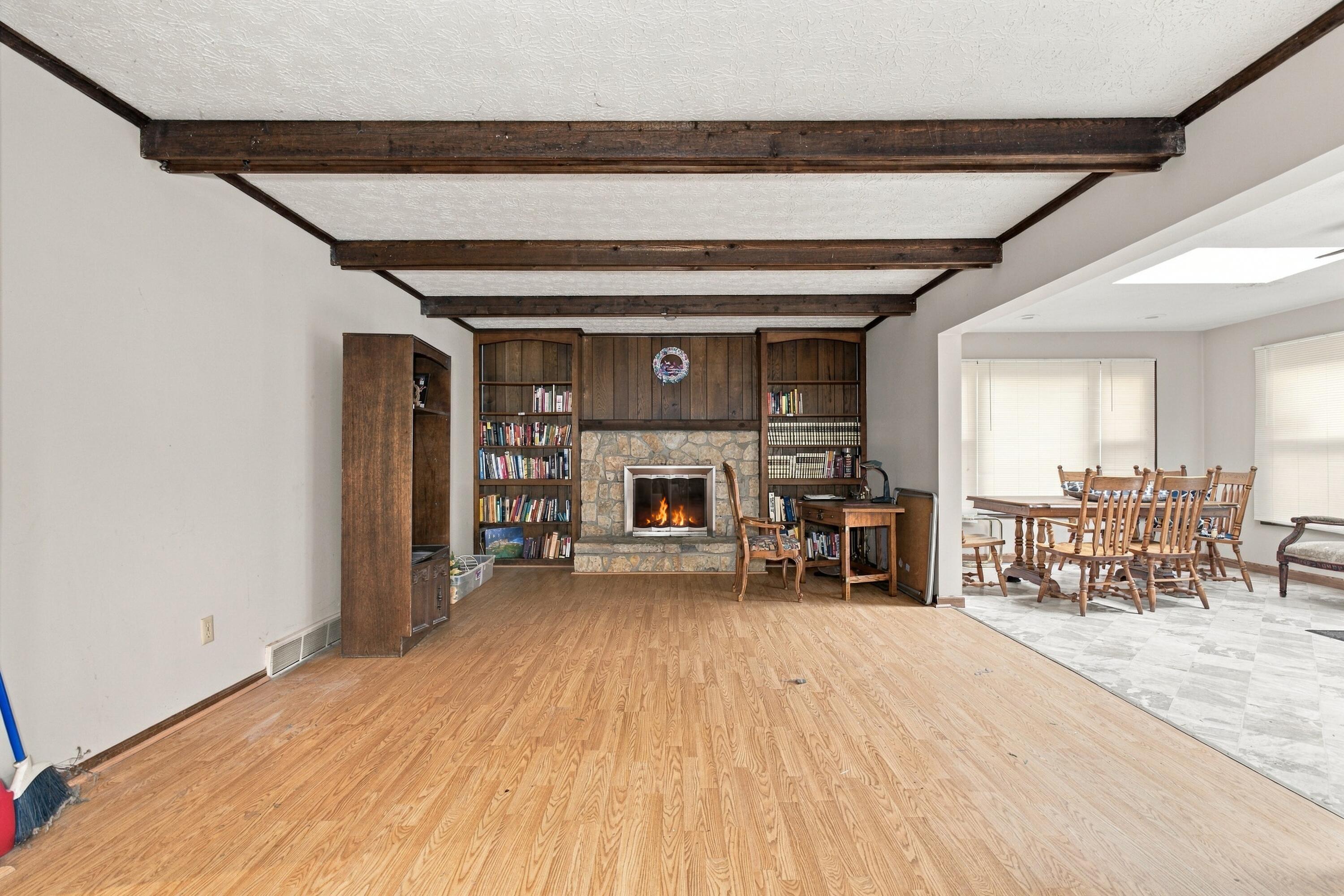8216 Kennedy Road Property Photo 34