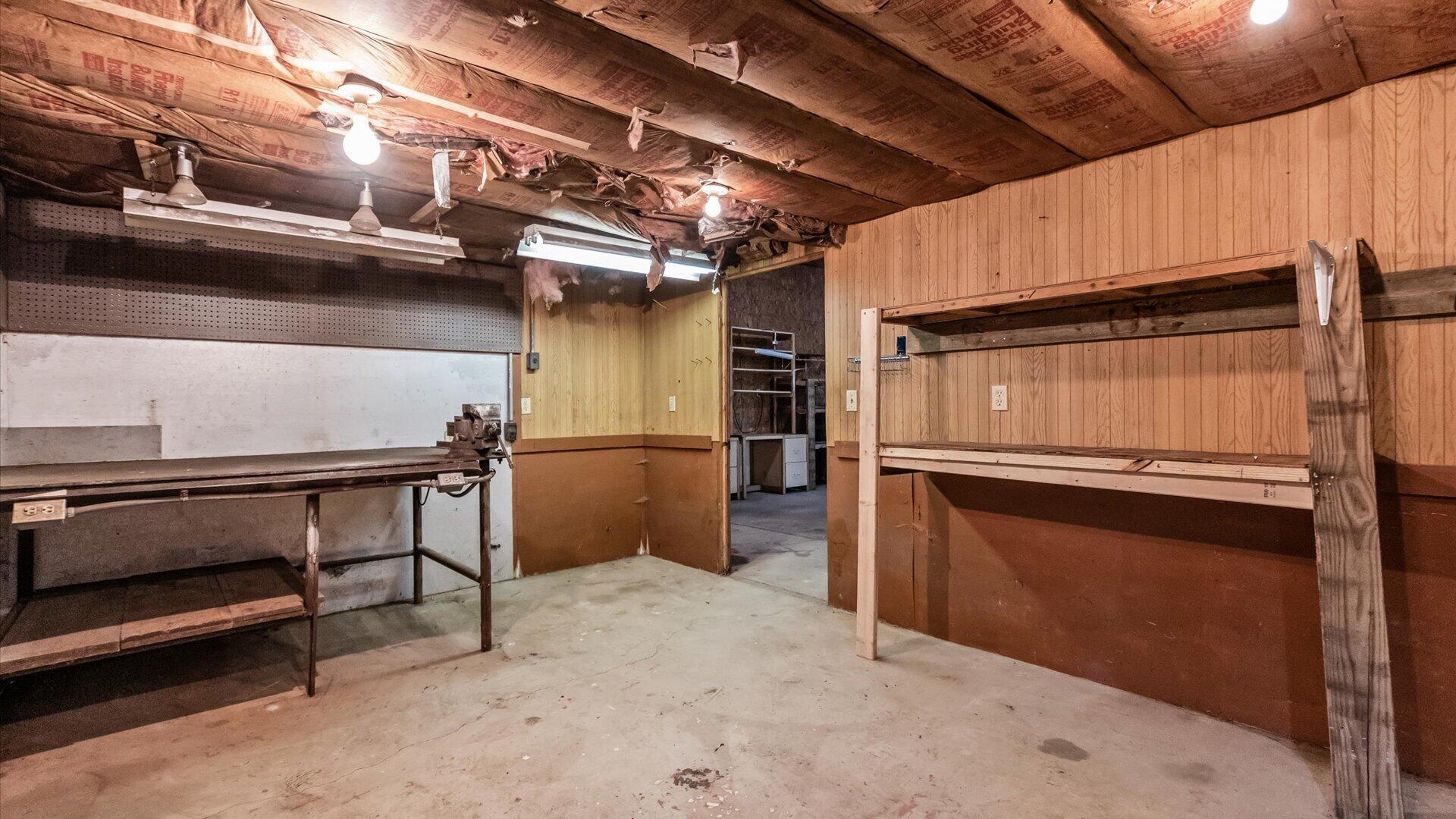 2910 S Pleasant Grove Road Property Photo 49