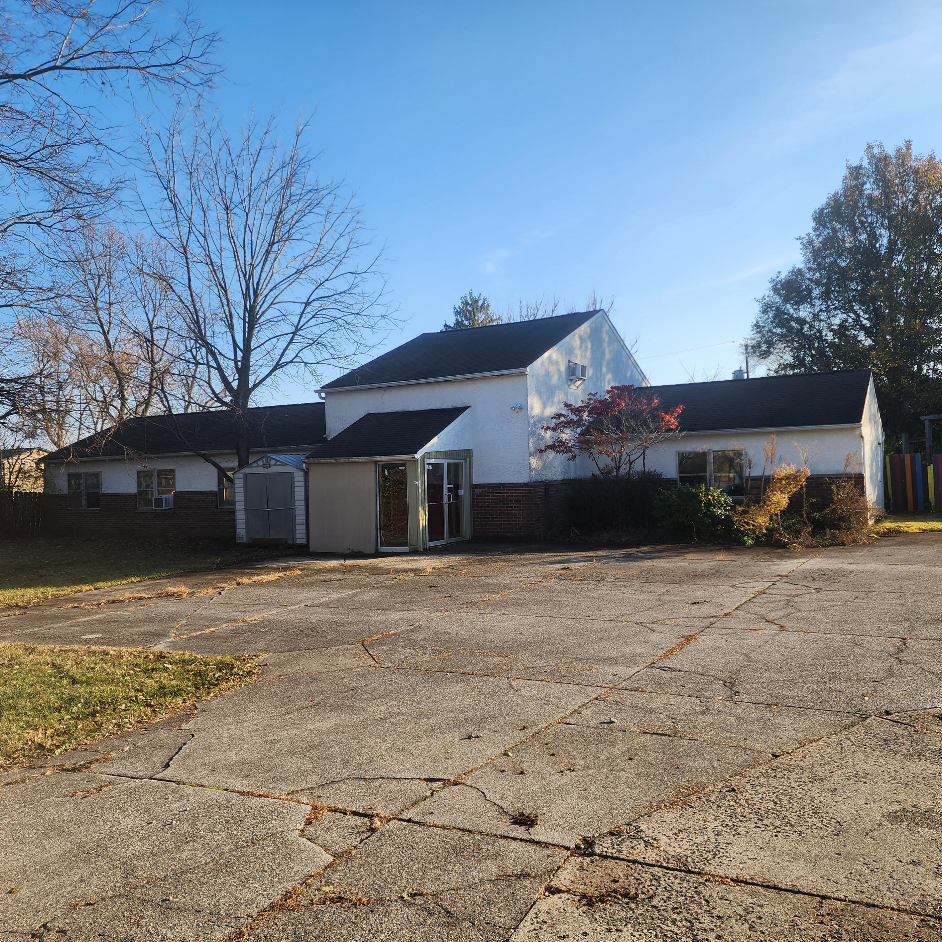 1335 Francisco Road