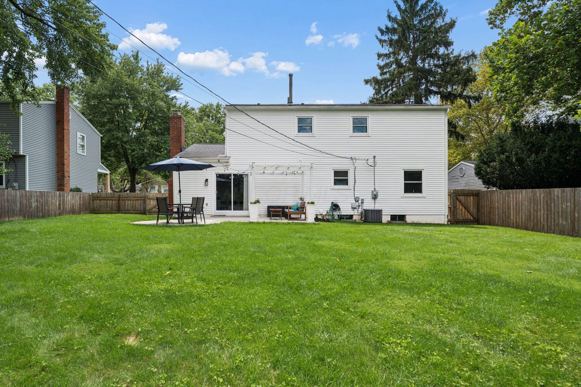 208 Caren Avenue Property Photo 49