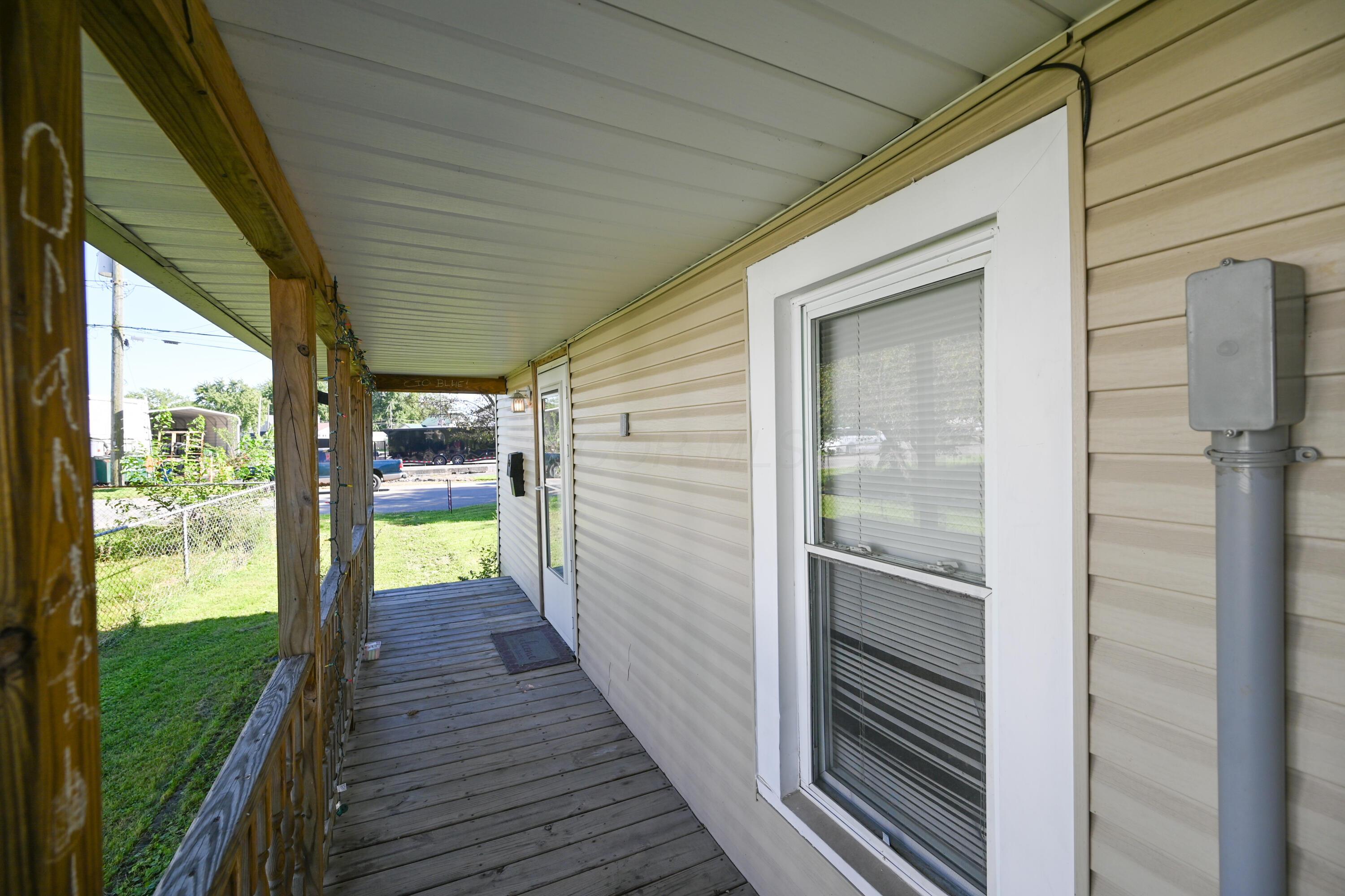 228 W Espy Street Property Photo 6