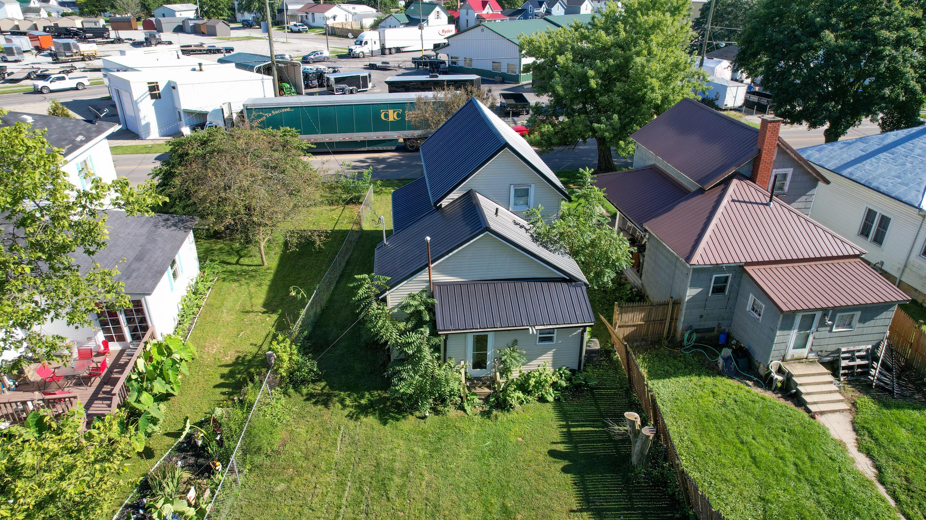 228 W Espy Street Property Photo 36