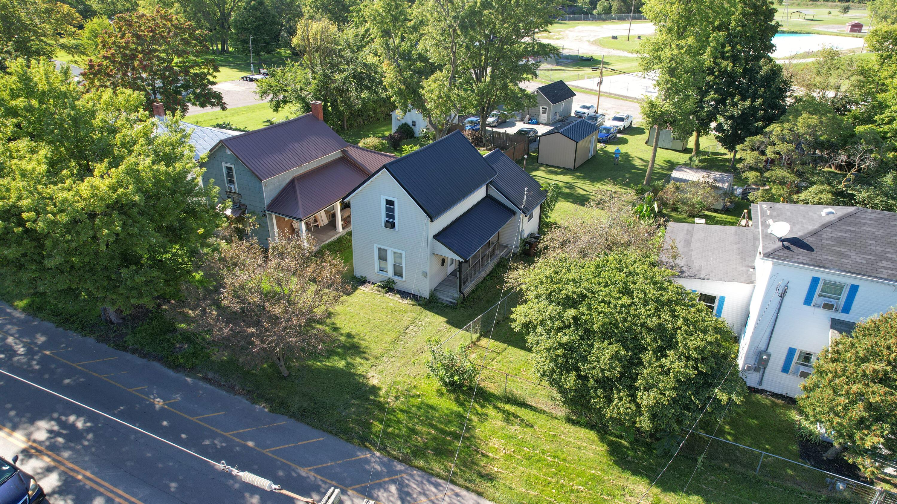 228 W Espy Street Property Photo 38