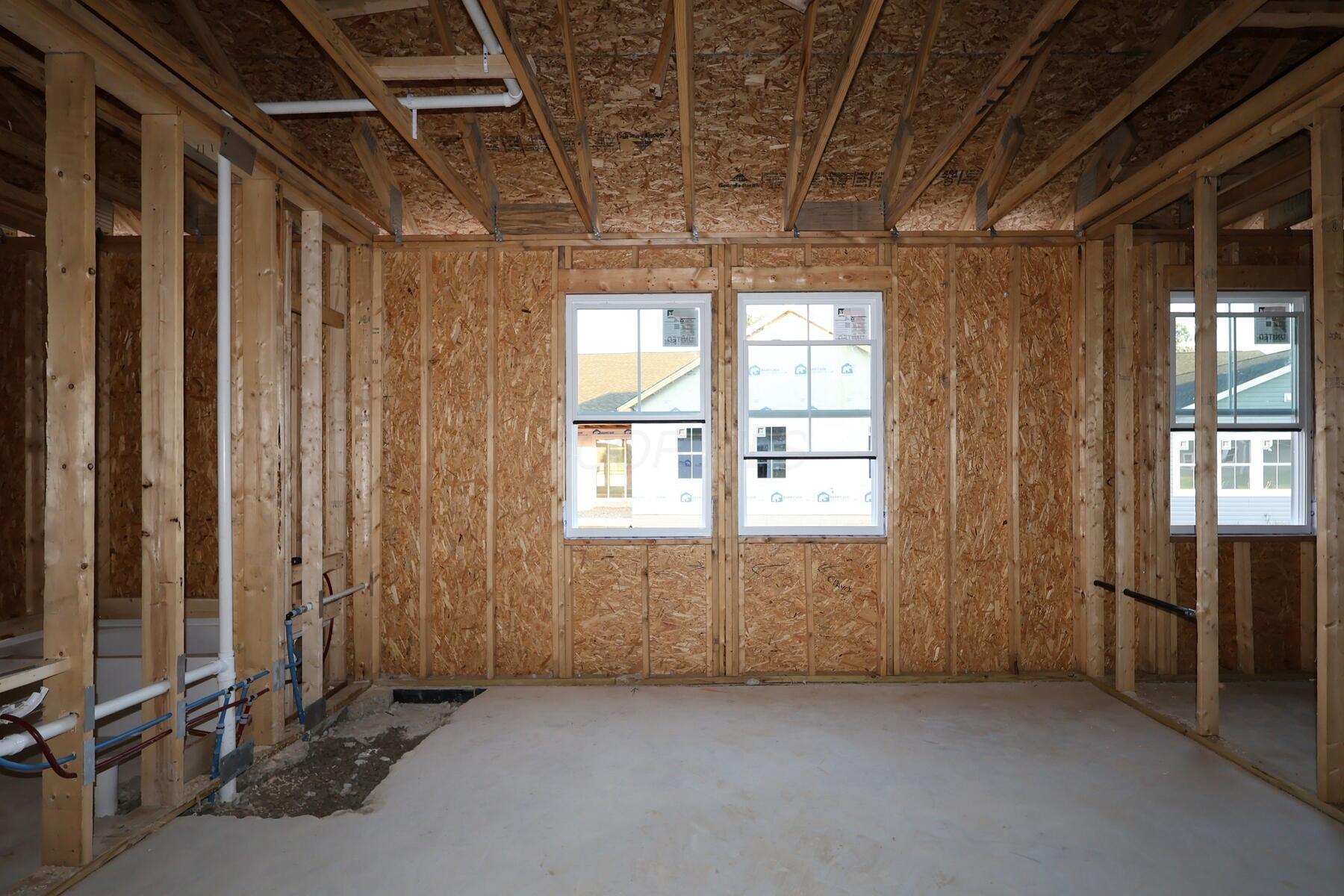 98 Beacon Bay Avenue Property Photo 6
