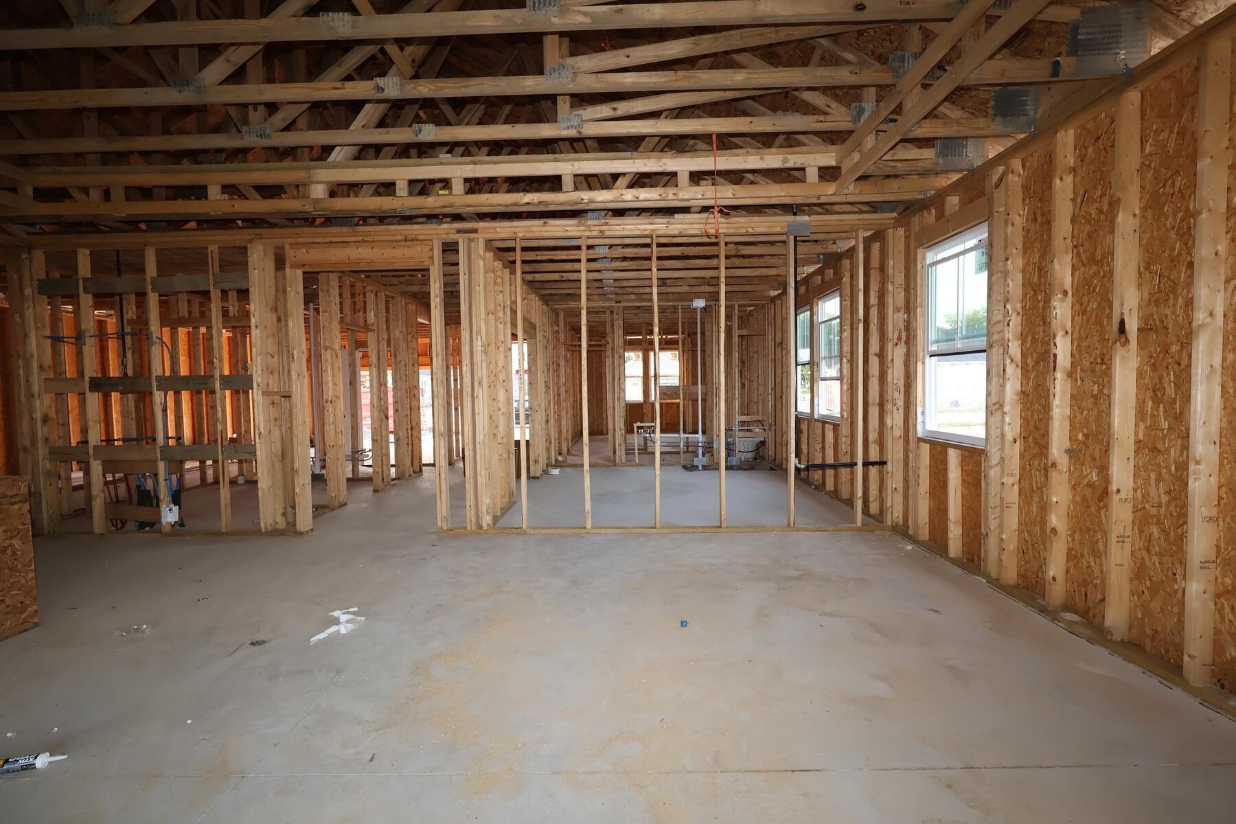 98 Beacon Bay Avenue Property Photo 8