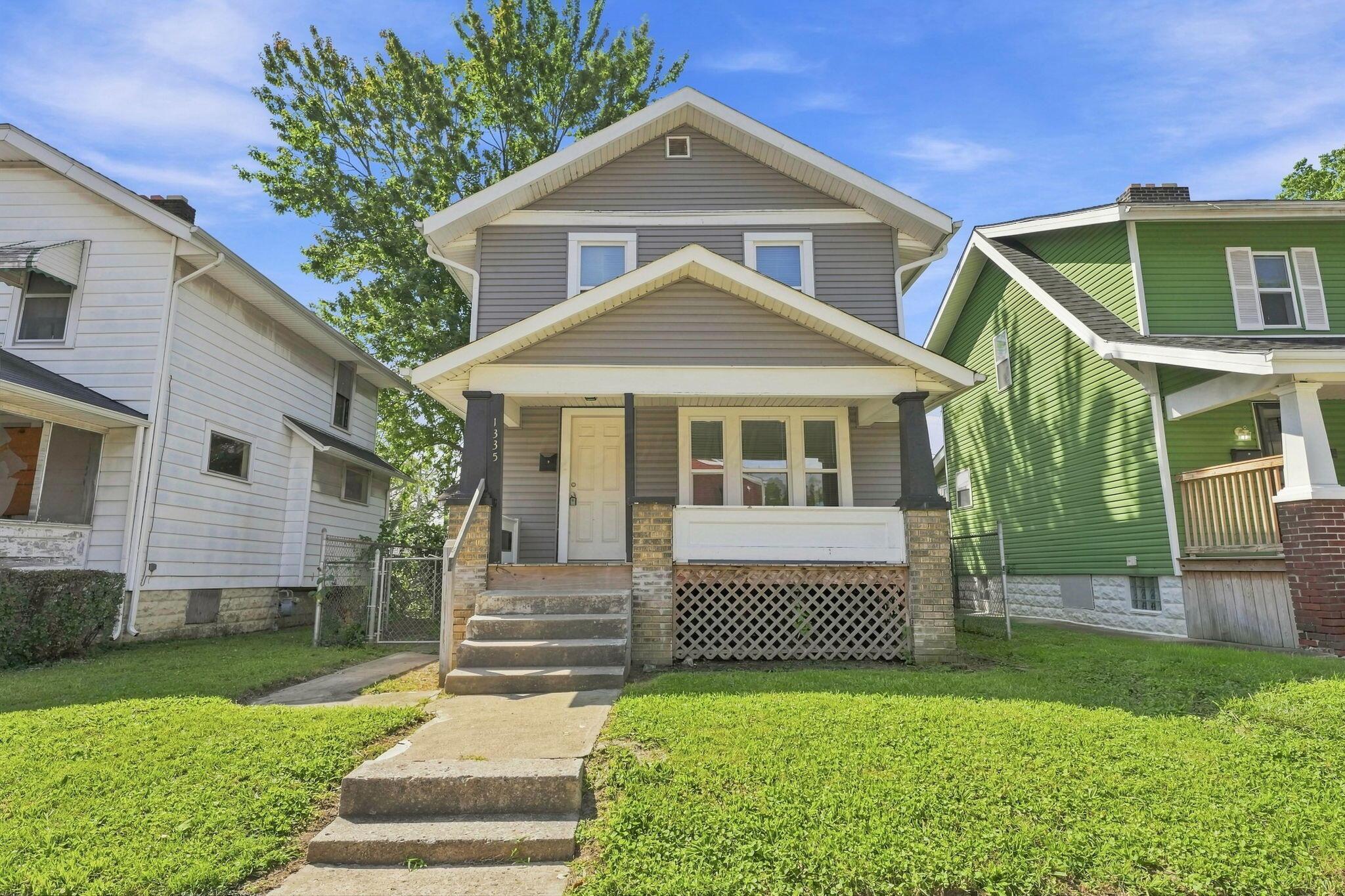 1335 Gault Street Property Photo 1