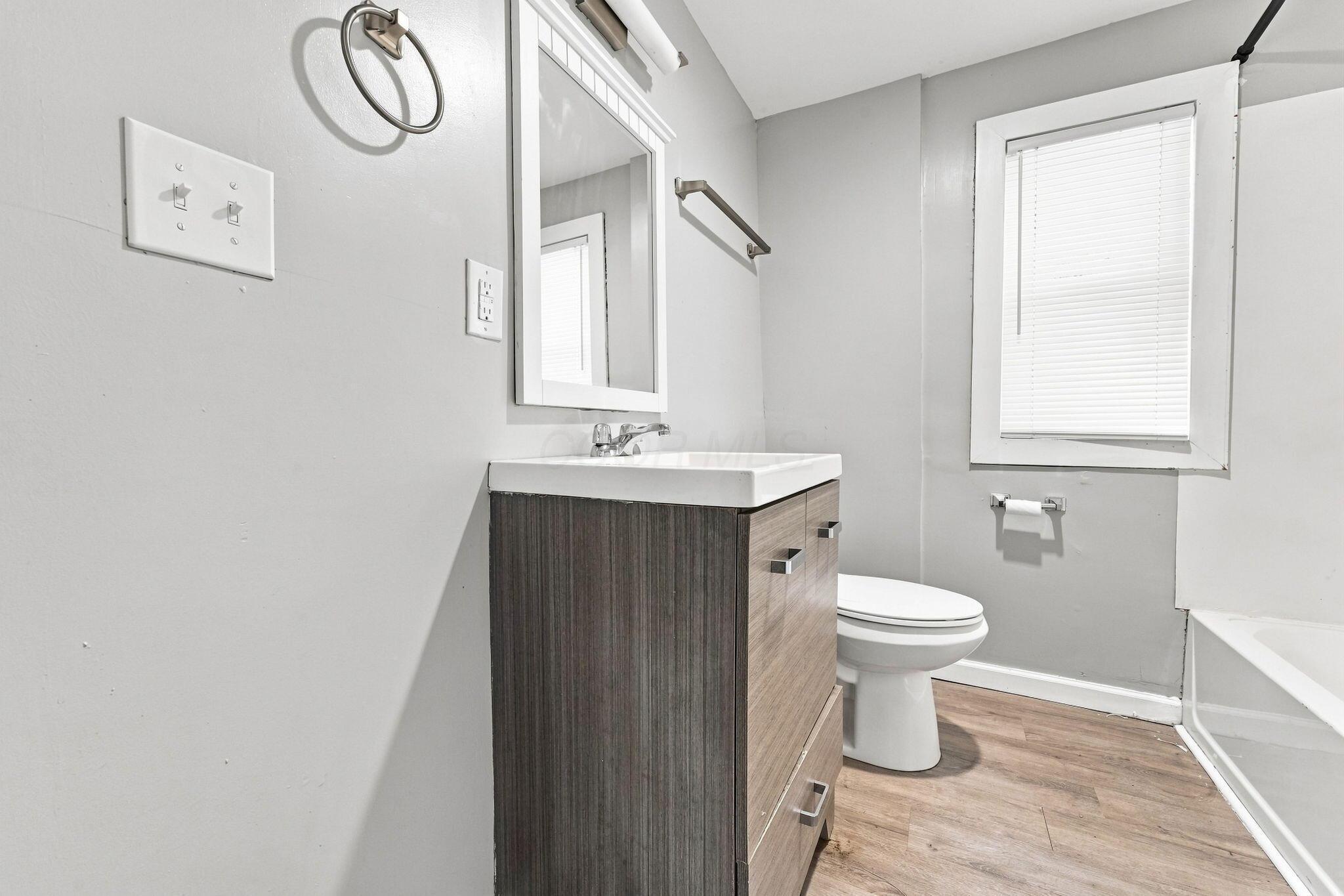 1335 Gault Street Property Photo 17