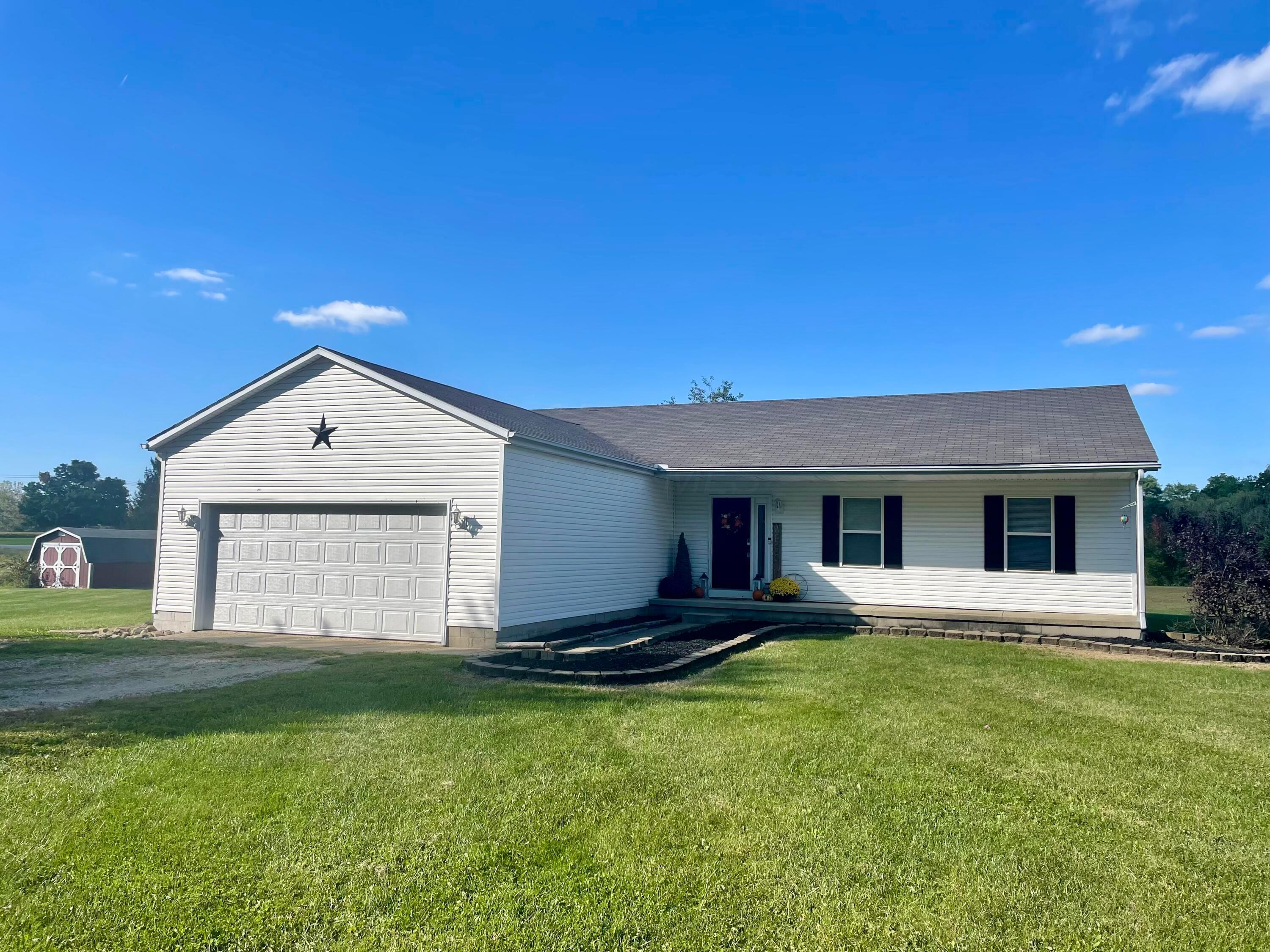 6045 Township Rd 87 Property Photo 1