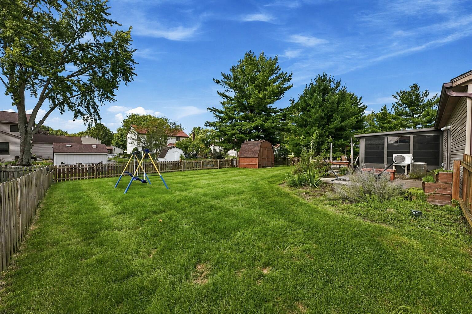 480 Beaverbrook Drive Property Photo 21