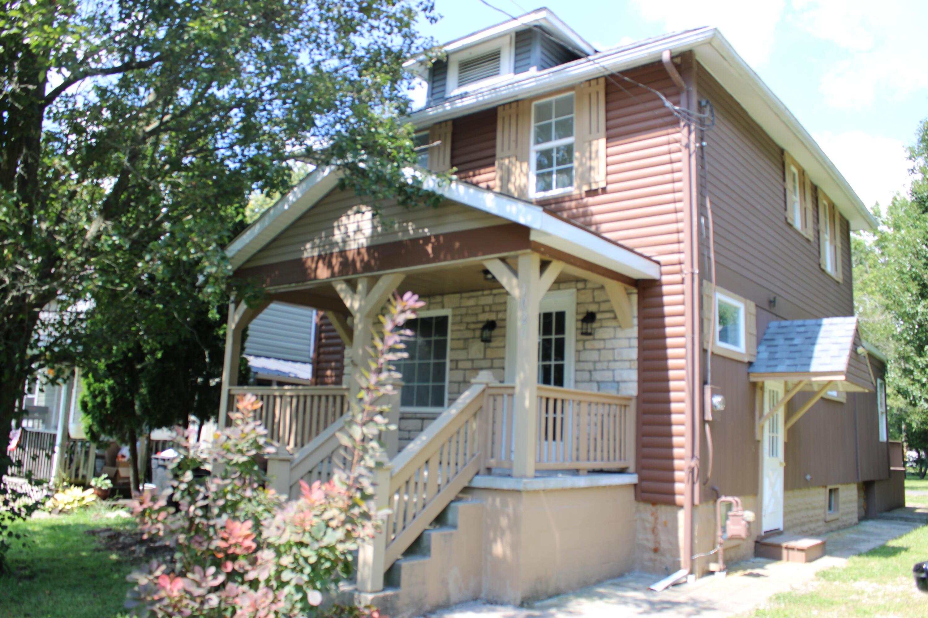 1020 Congress Street Property Photo 1