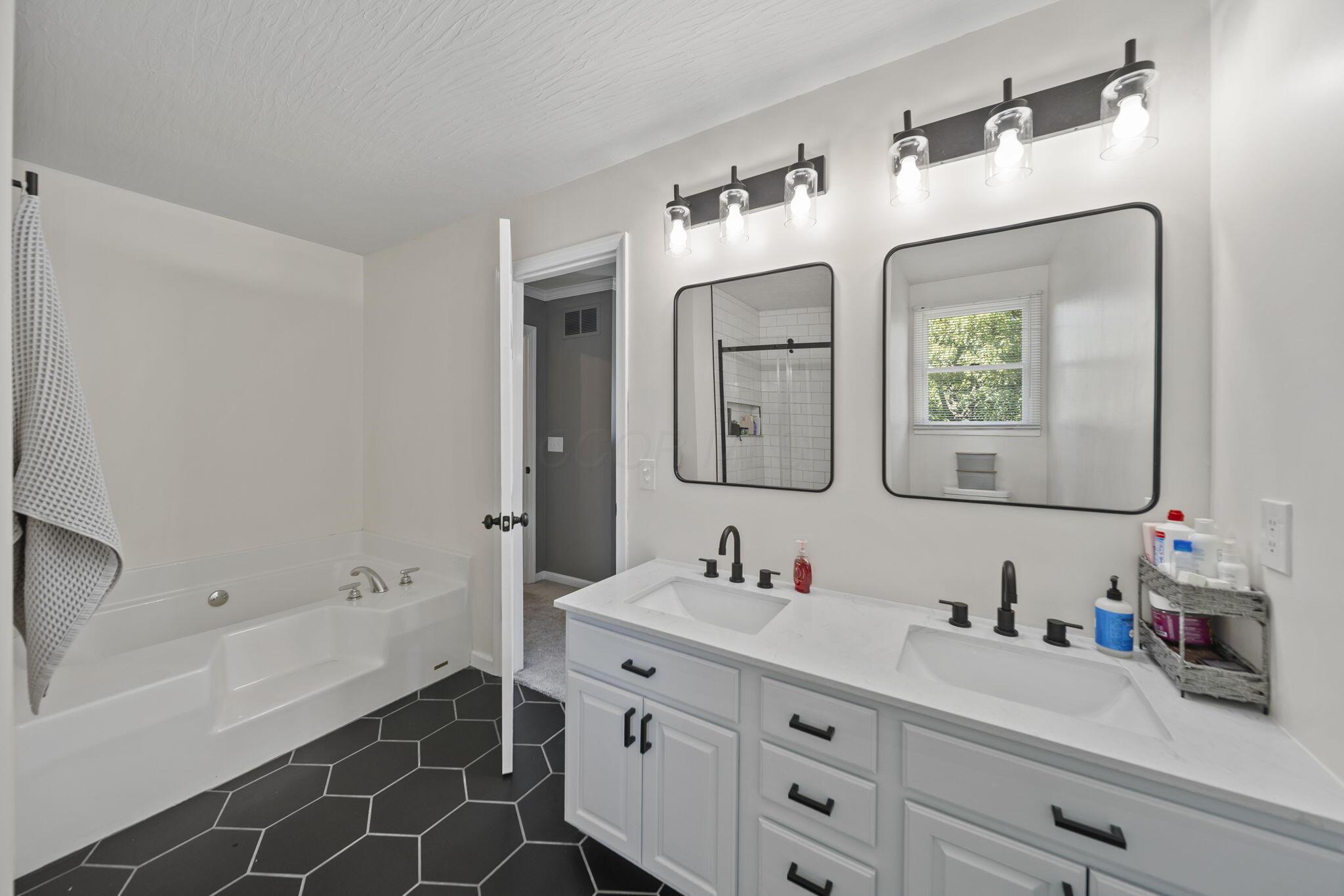 2066 Stowbridge Road Property Photo 49