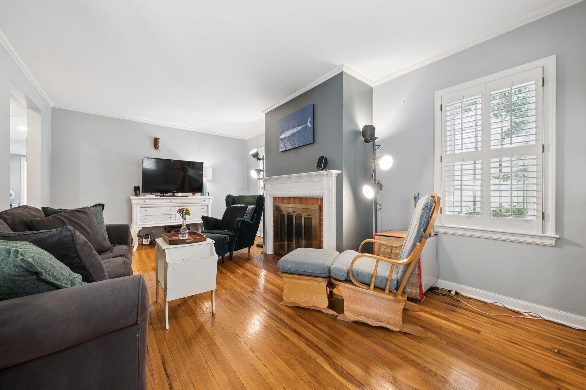 974 Chelsea Avenue Property Photo 3
