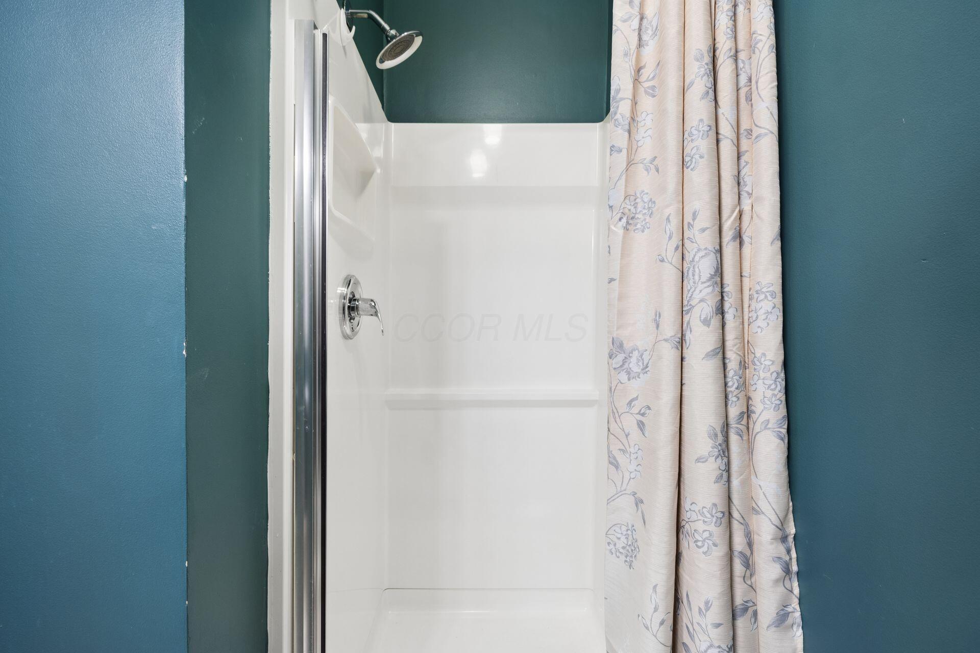 974 Chelsea Avenue Property Photo 15