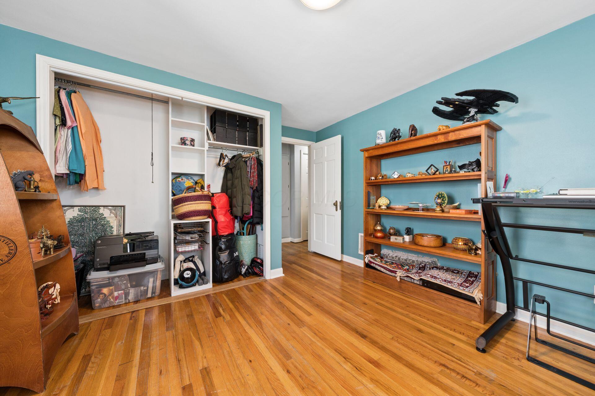 974 Chelsea Avenue Property Photo 23